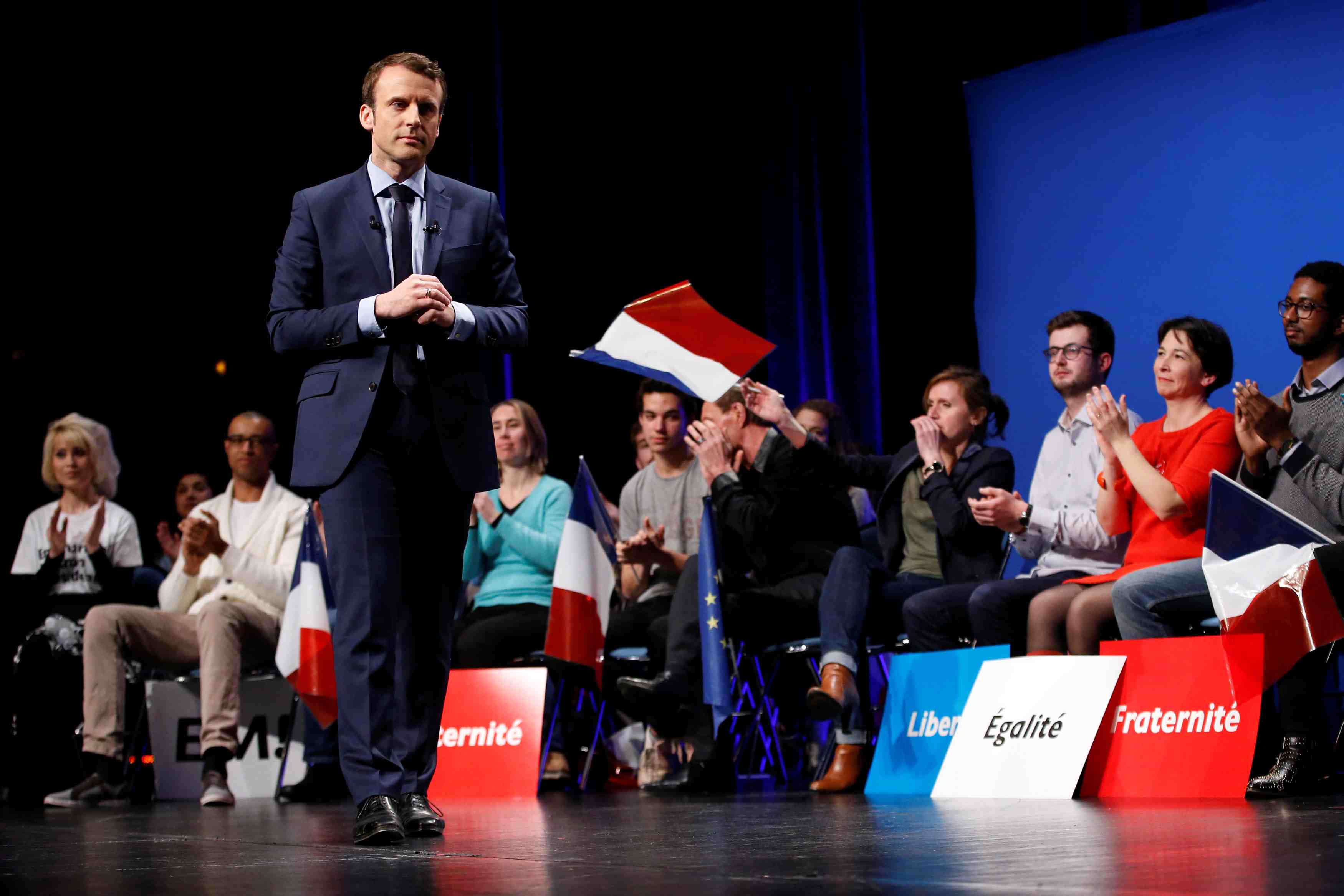 Macron promet un fond de 10 milliards pour l'innovation
