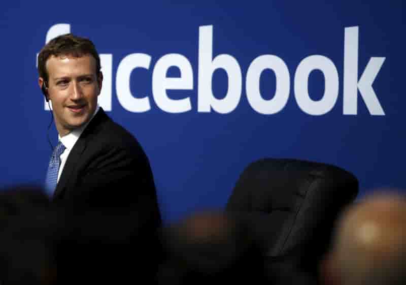 Facebook: une commission du congres veut auditionner zuckerberg