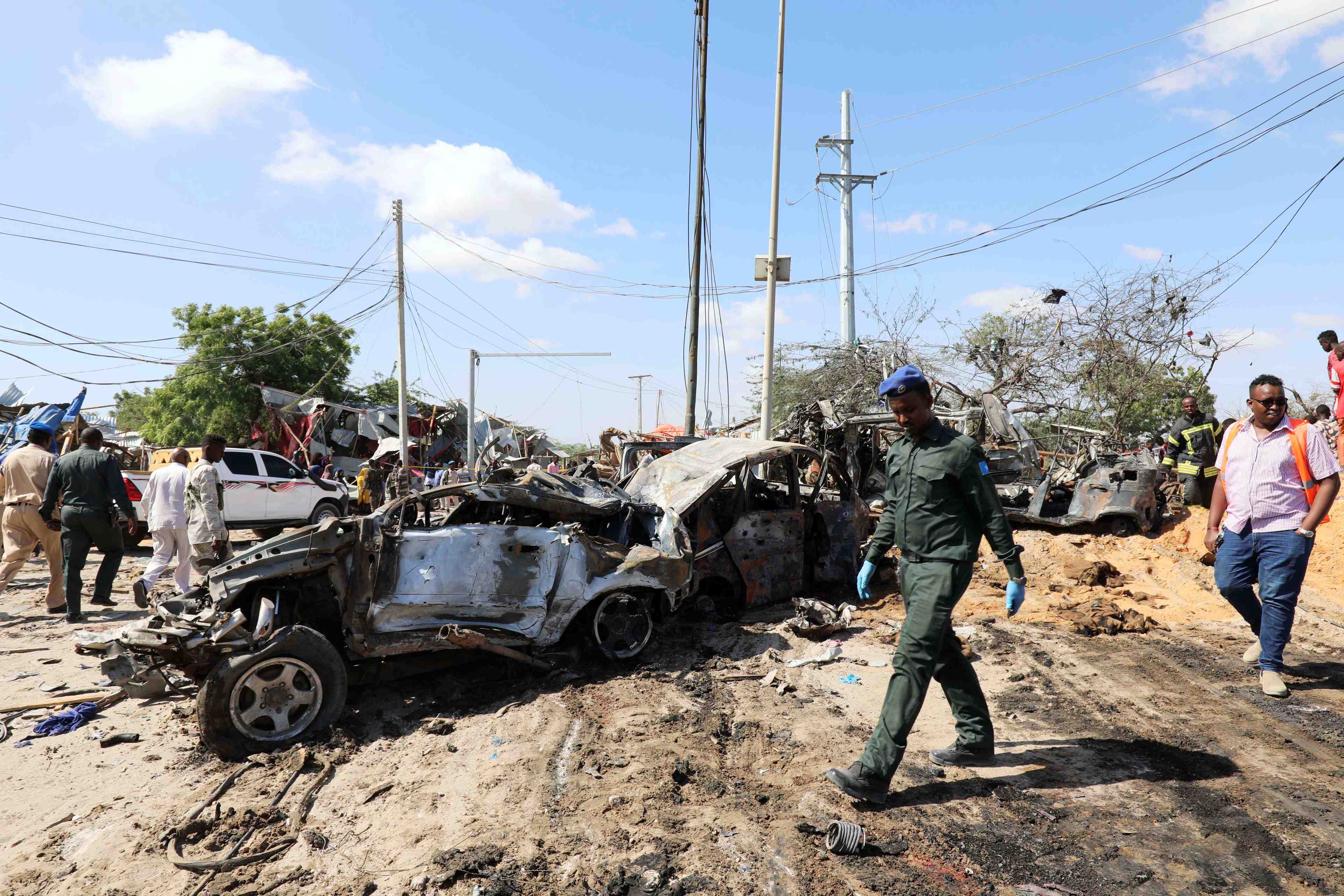 Somalie: al chabaab revendique l'attentat qui a fait 90 morts a mogadiscio