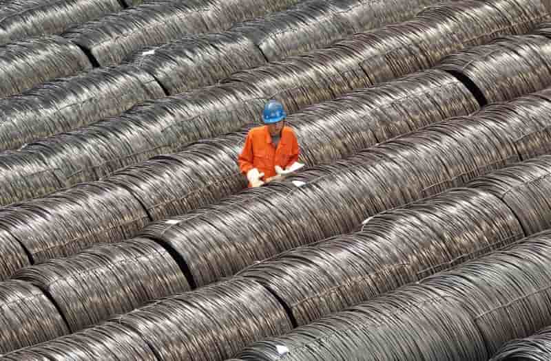 Chine: ralentissement de la production industrielle, des ventes au detail et de l'investissement