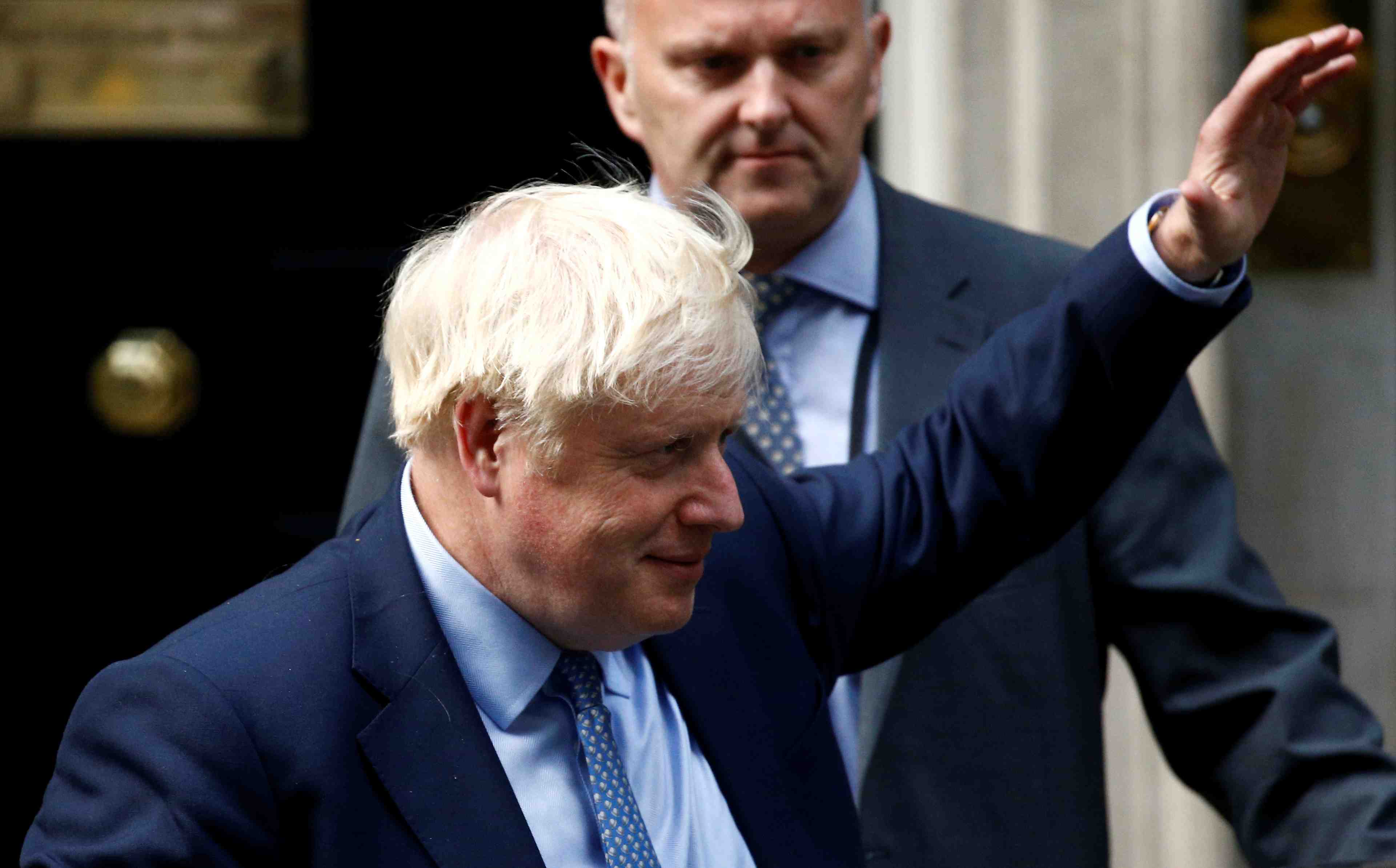 L'ue va avancer sur le "backstop", affirme johnson