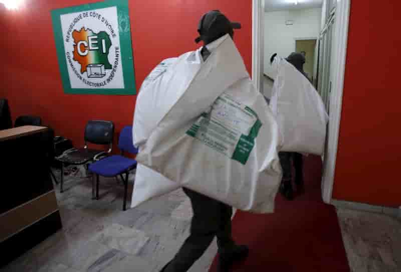 Premiers resultats tres favorables a ouattara en cote d'ivoire