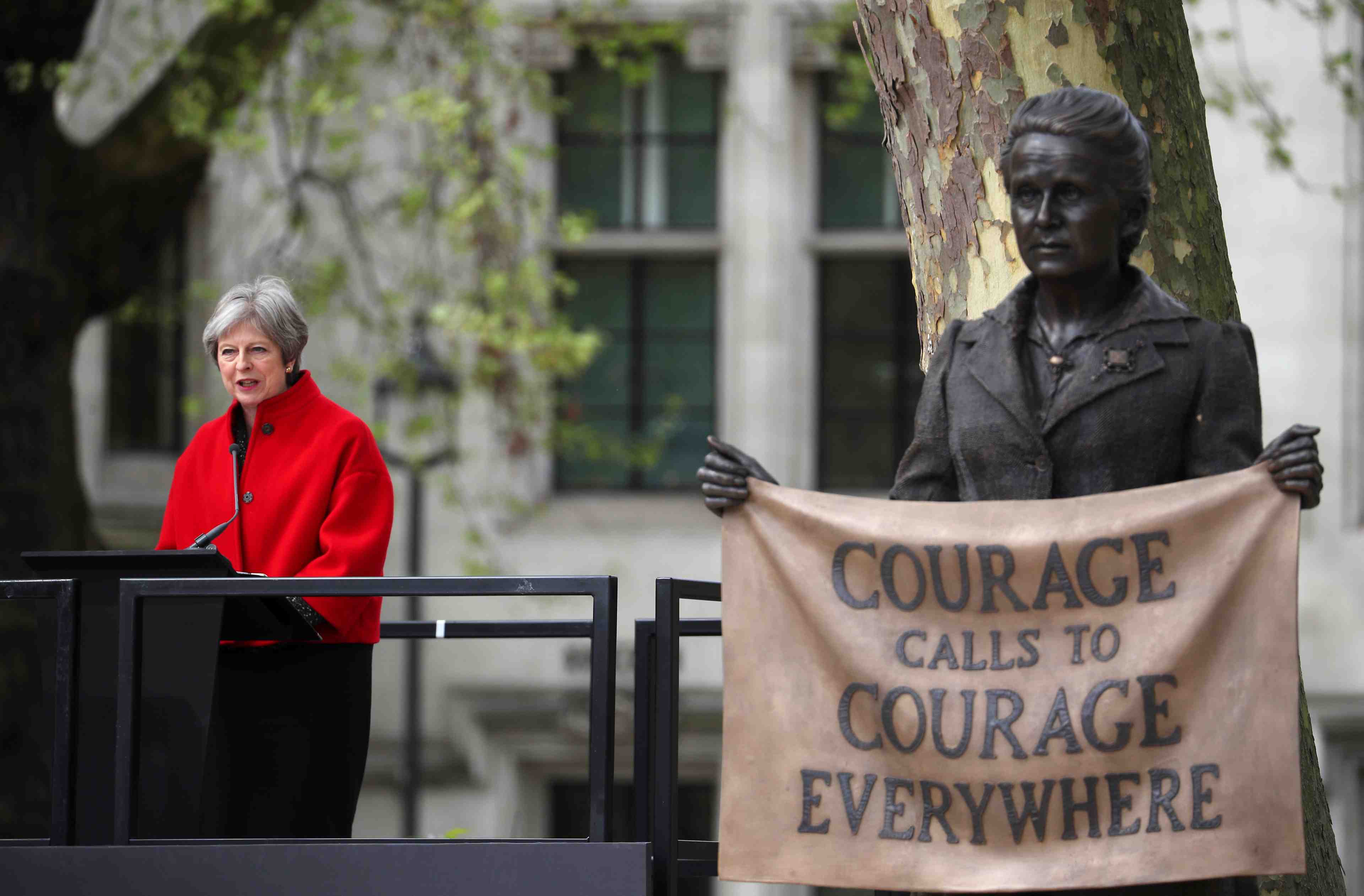 Grande bretagne: une statue en memoire de la suffragette millicent fawcett