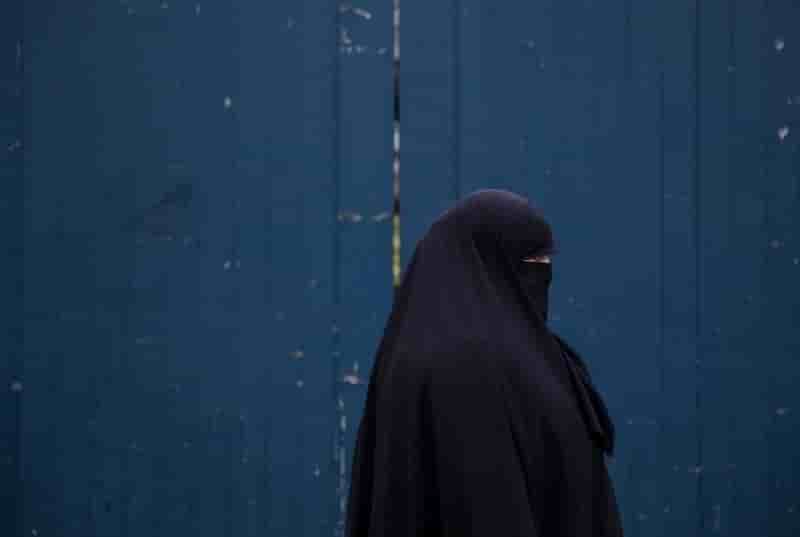 Les pays-bas veulent interdire le niqab dans les lieux publics