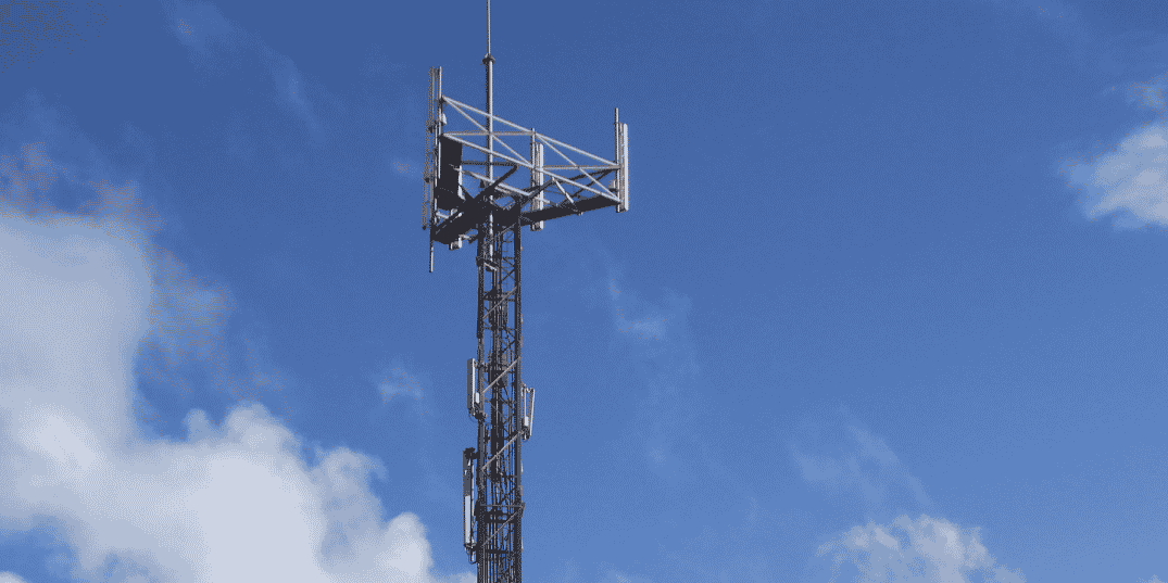 L’ancien télédiffuseur espagnol profite de la volonté des opérateurs de céder leurs tours télécoms pour dégager du cash, dans un contexte d’investissements massifs dans l’Internet fixe (le déploiement de la fibre) et dans le mobile (le déploiement de la 4G, et l’arrivée de la 5G).
