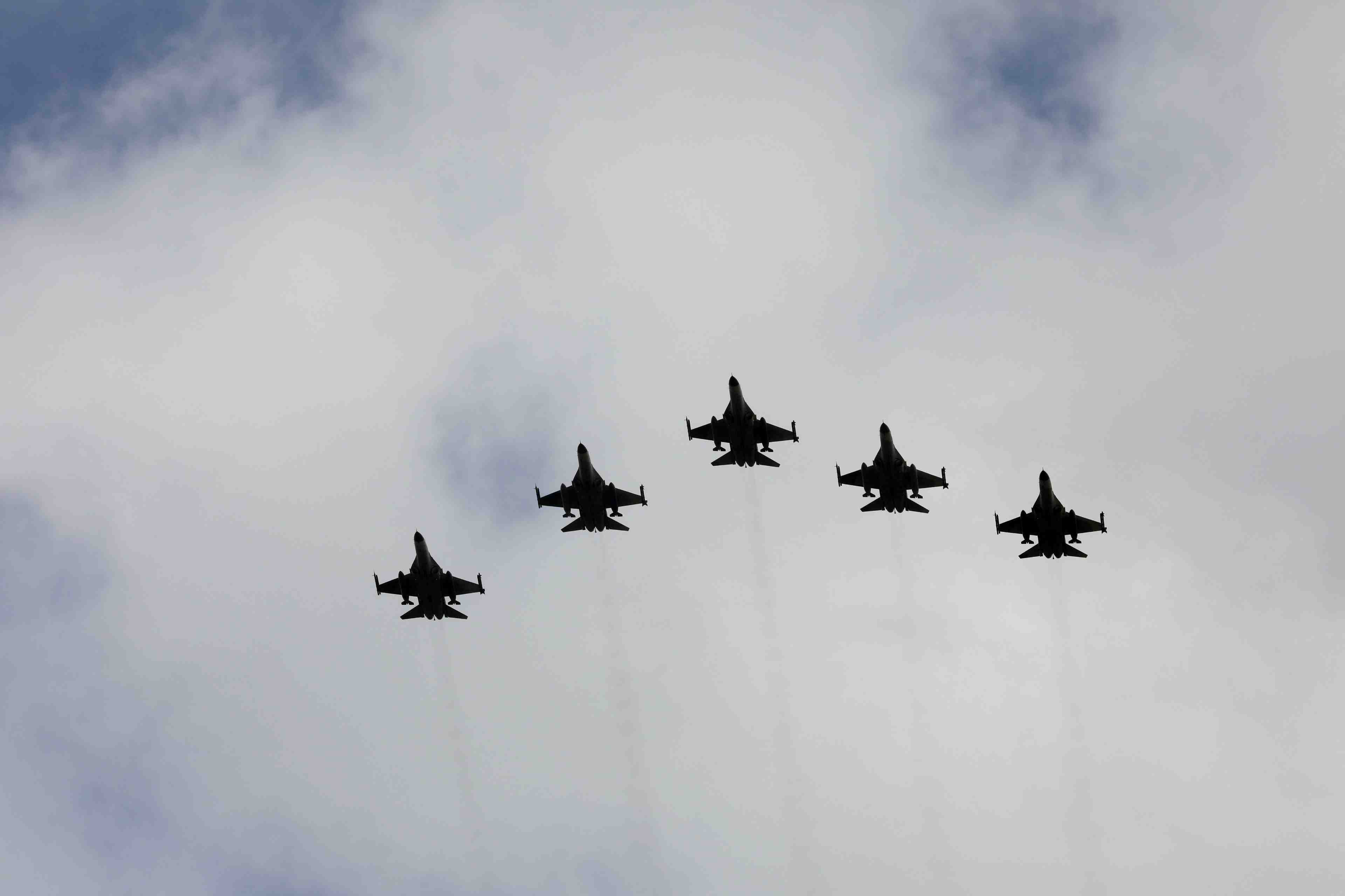 Le departement d'etat americain donne son aval a la vente de f-16 aux philippines