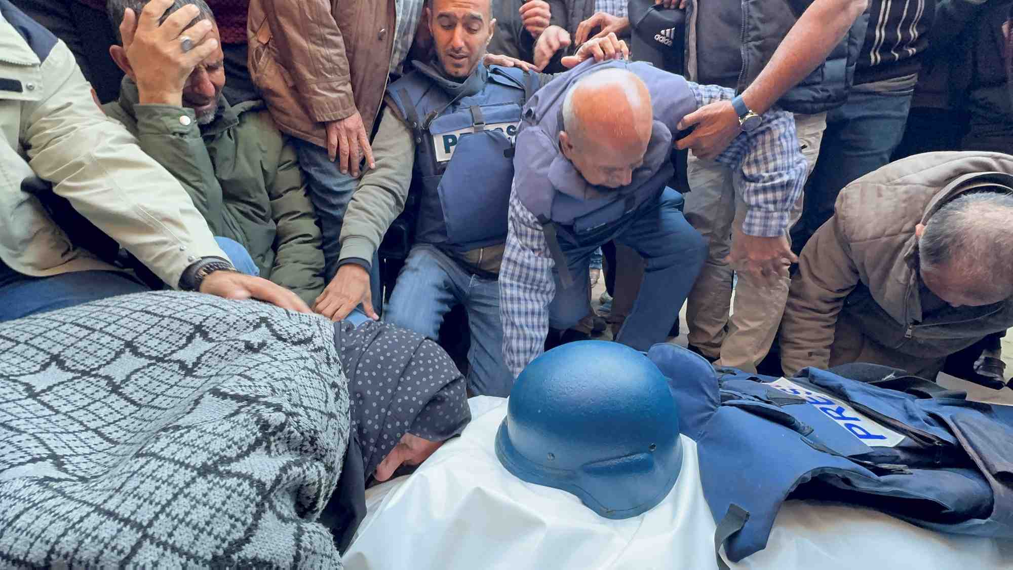 Funerailles du cameraman d'al jazeera, samer abu daqqa, a khan younis
