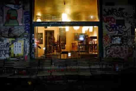 Les bars et restaurants de berlin devront fermer de 23h00 a 06h00