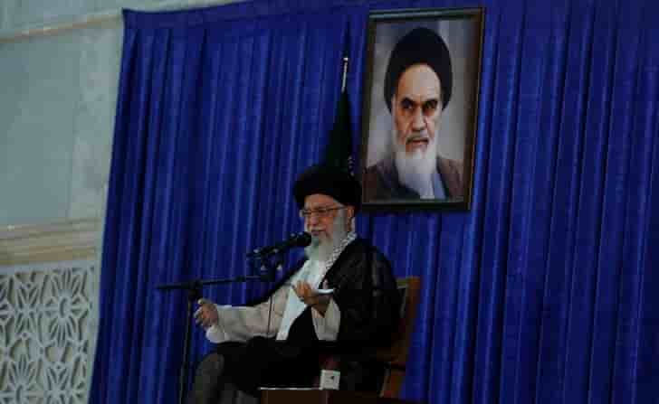 Face a l'iran, trump echouera comme reagan avant lui, dit khamenei