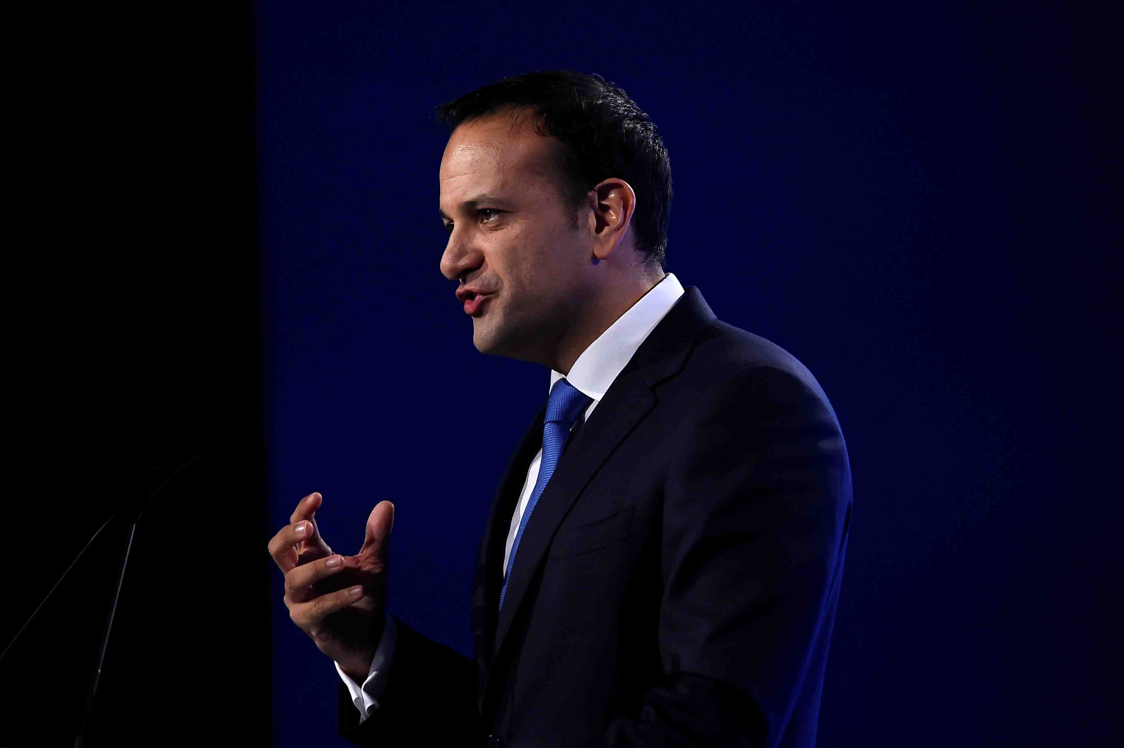 Dublin ne veut pas menacer le brexit d'un veto "a ce stade"