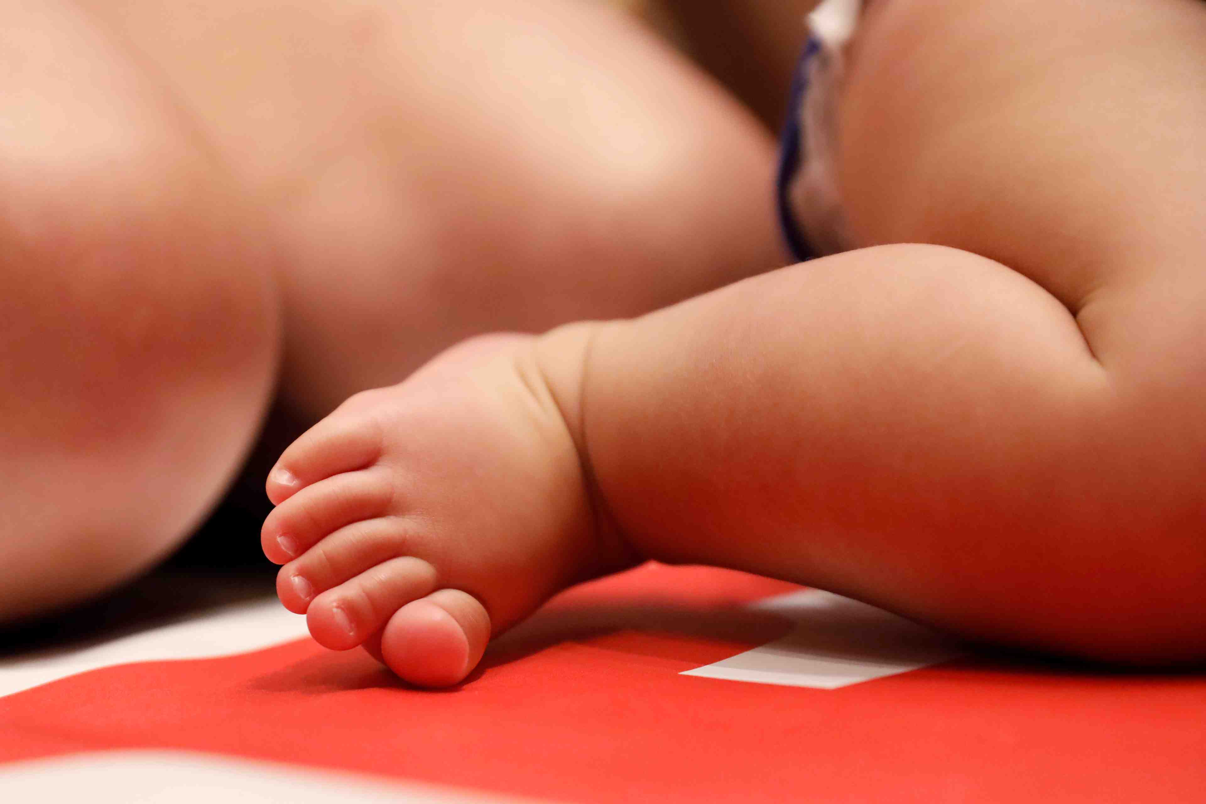 "bebes sans bras": de premieres reponses fin janvier, dit buzyn