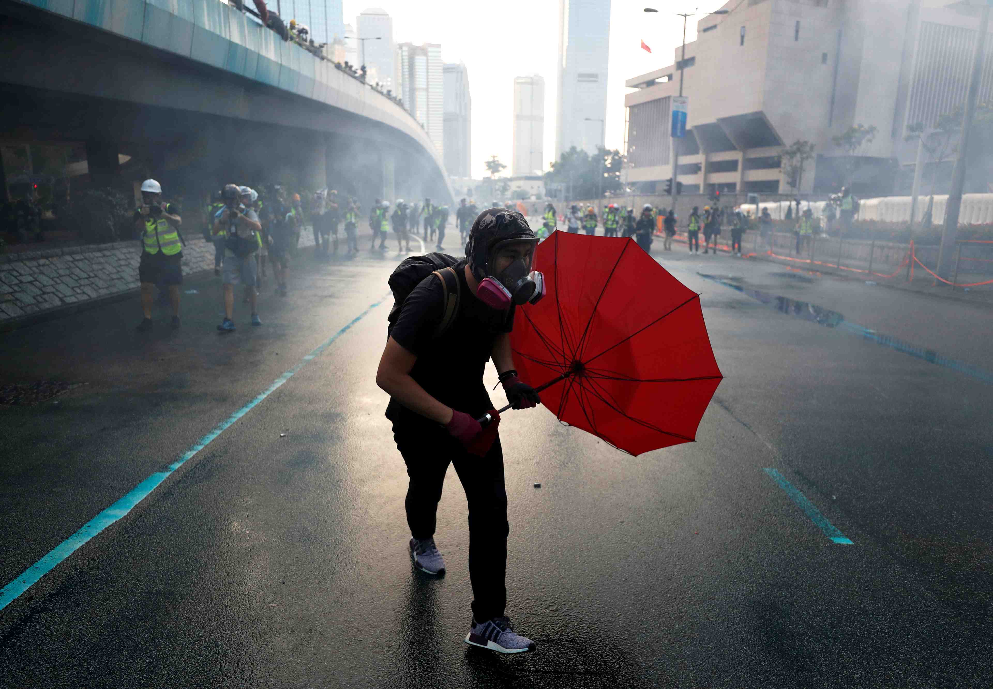 Manifestations a hong kong: des citoyens du belize et de taiwan arretes