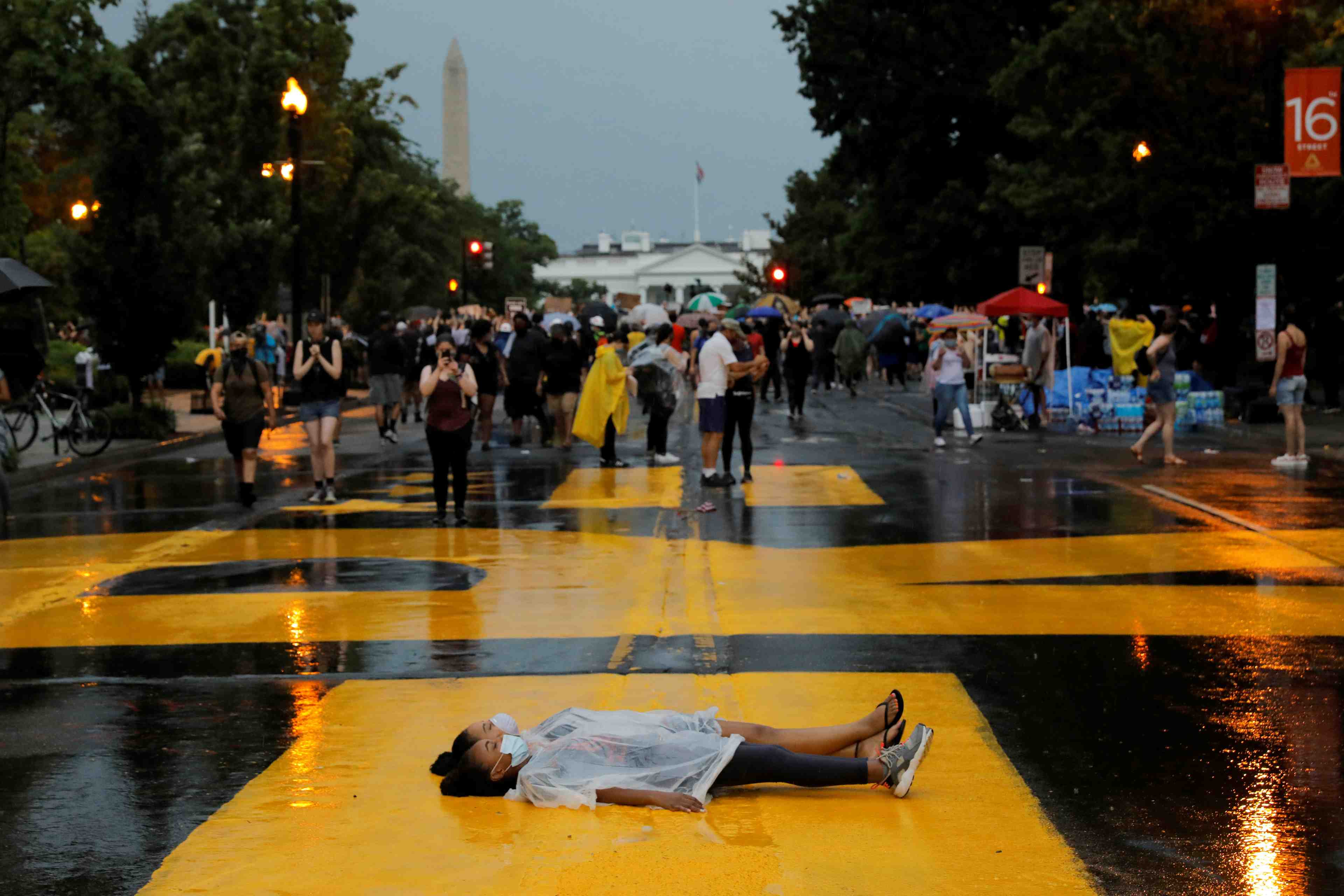 Washington se prepare a une vaste manifestation apres la mort de george floyd