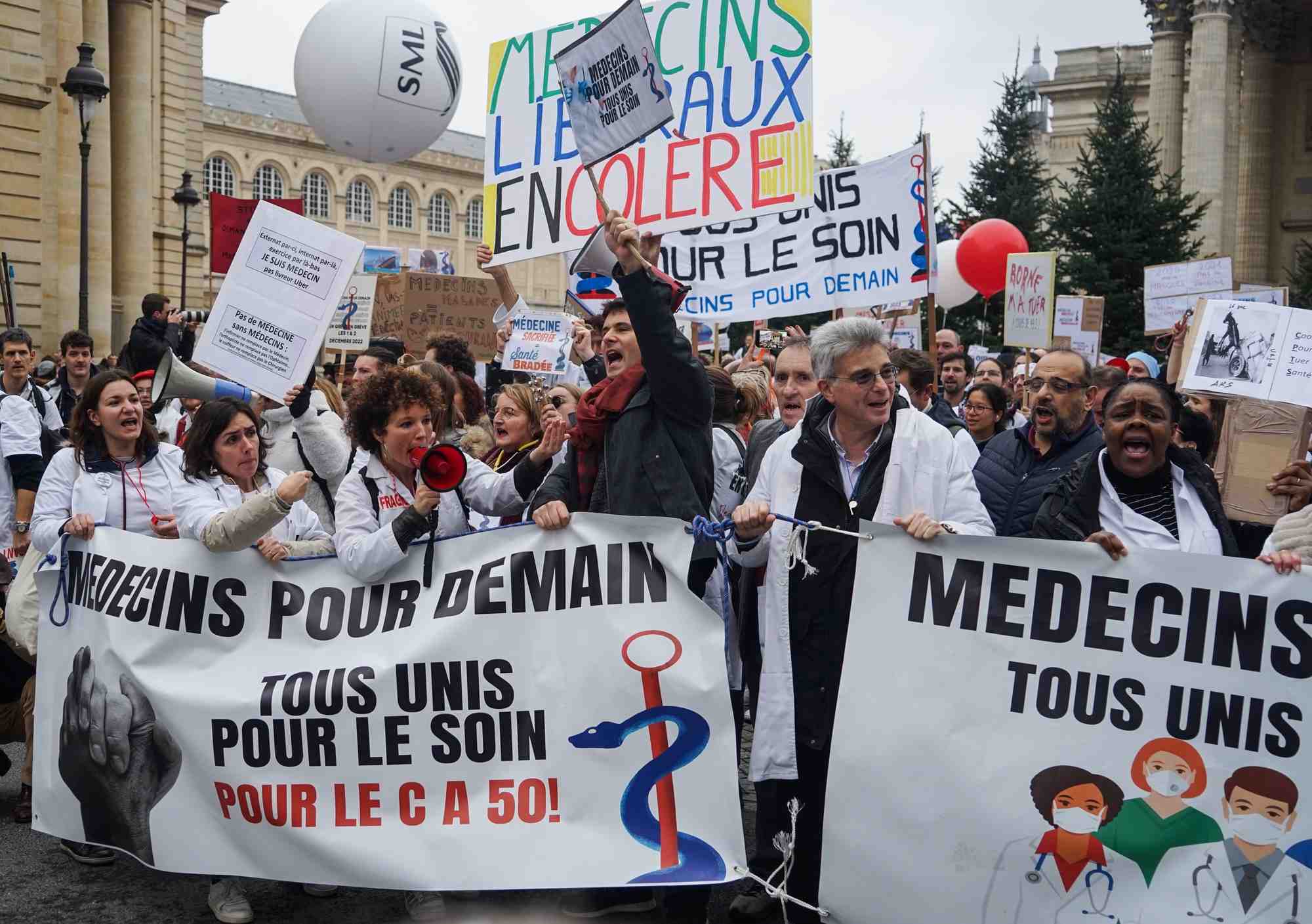 Médecins, grève, consultation, revalorisation, prix, santé, généralistes, libéraux, spécialistes,