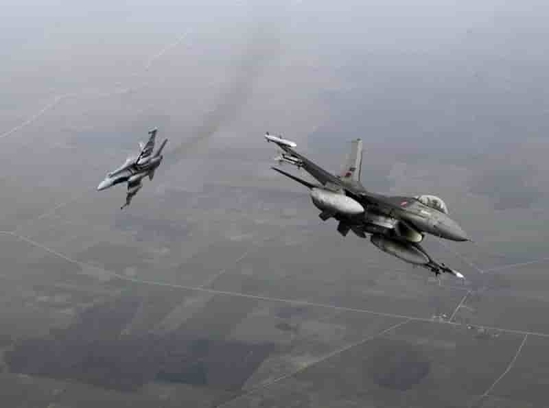L'otan va renforcer sa presence en europe de l'est
