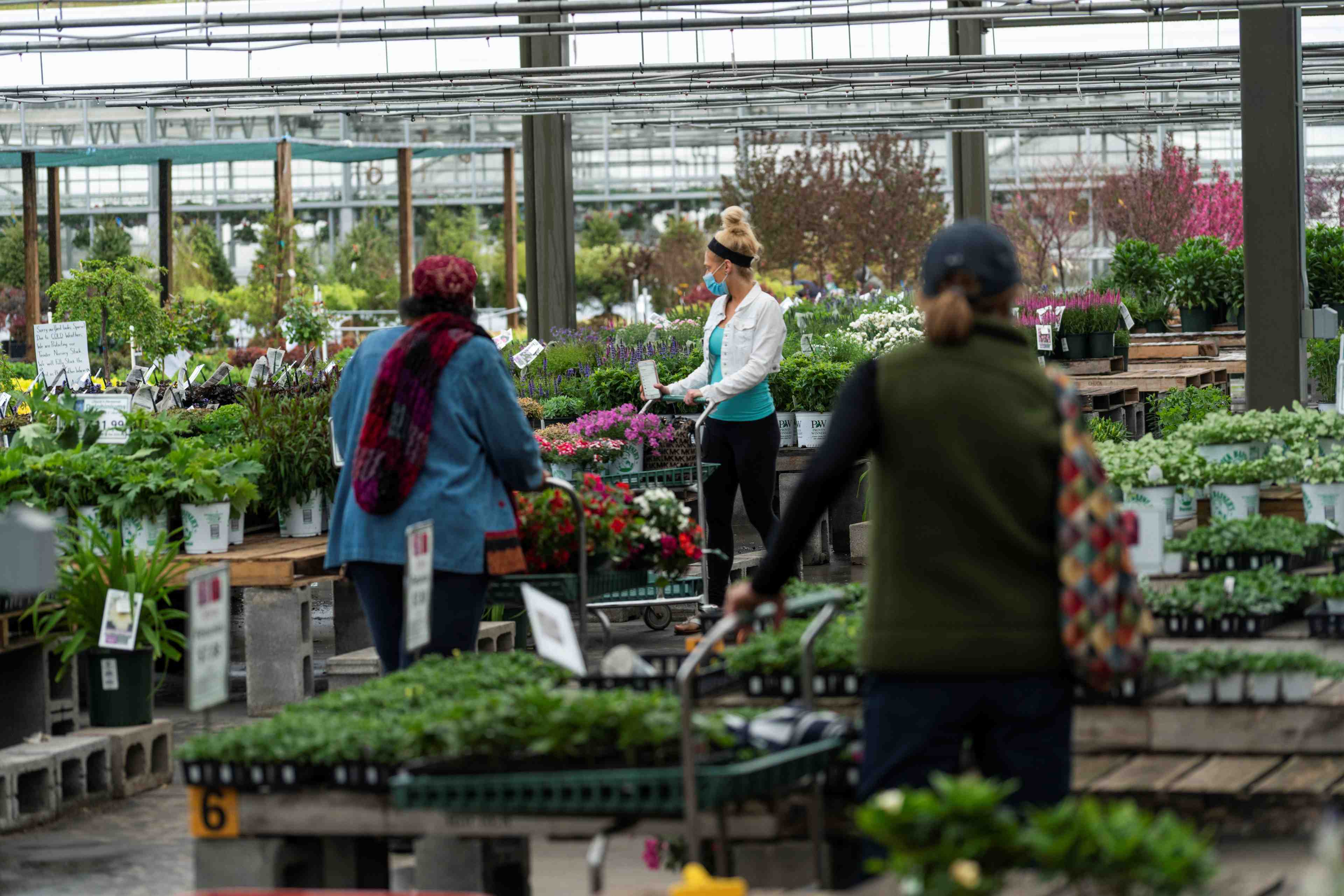 Etats-unis: stagnation des ventes au detail en juillet