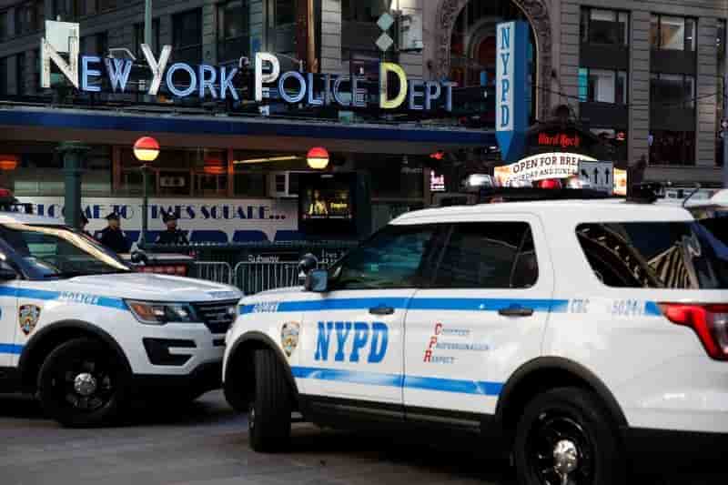 La police de new york reunit des preuves contre weinstein