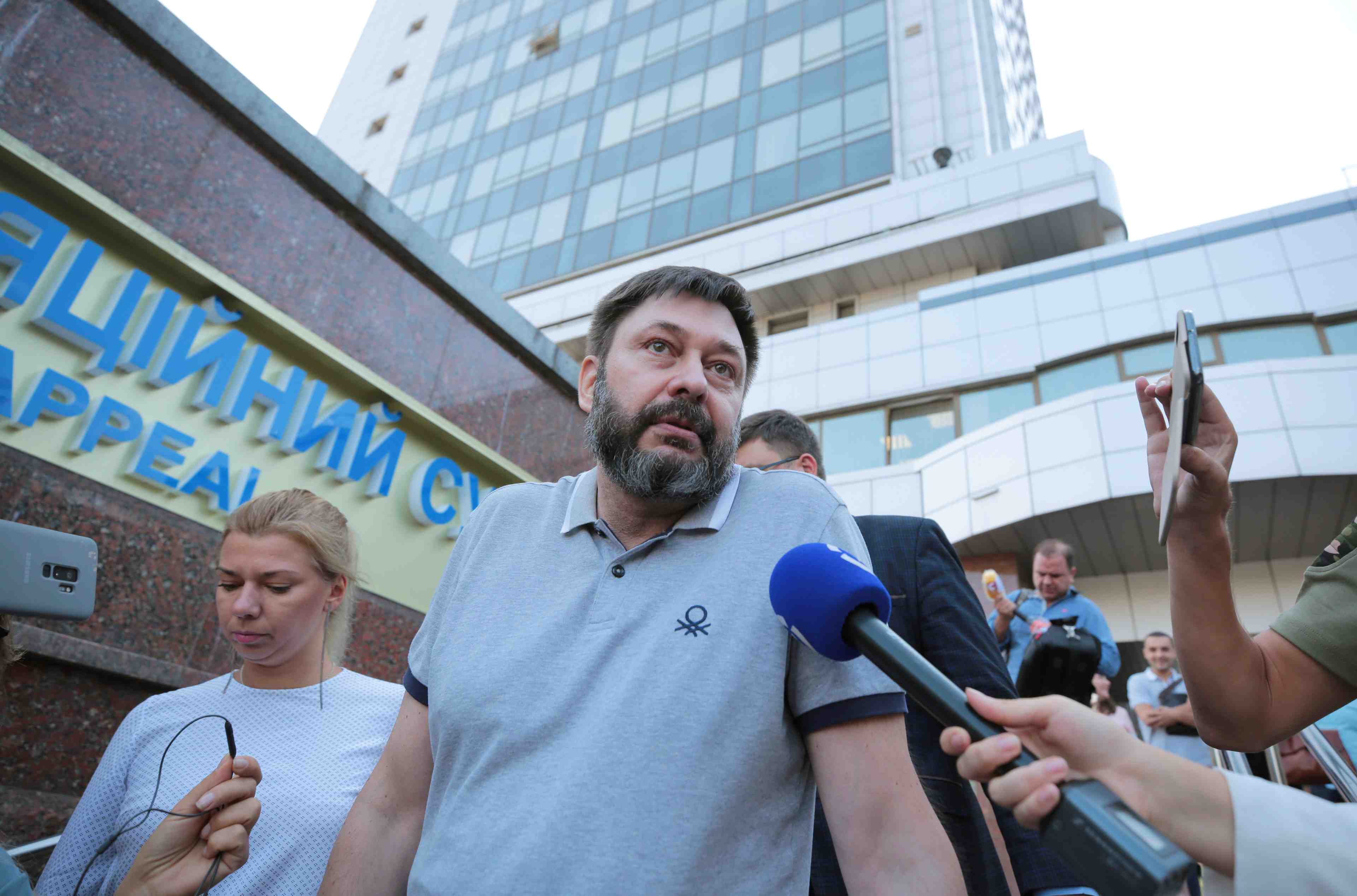Ukraine: un journaliste russe libere sur fond d'echange de prisonniers