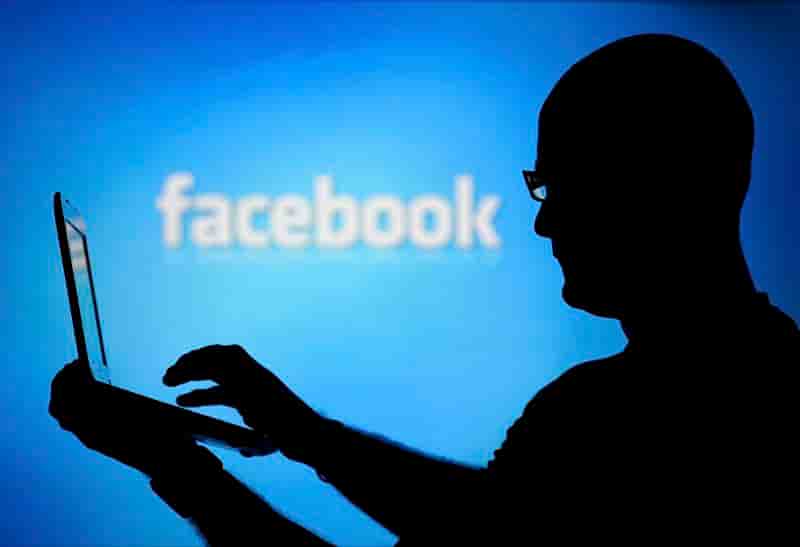 Facebook envisage le rachat d'un fabricant de drones-presse