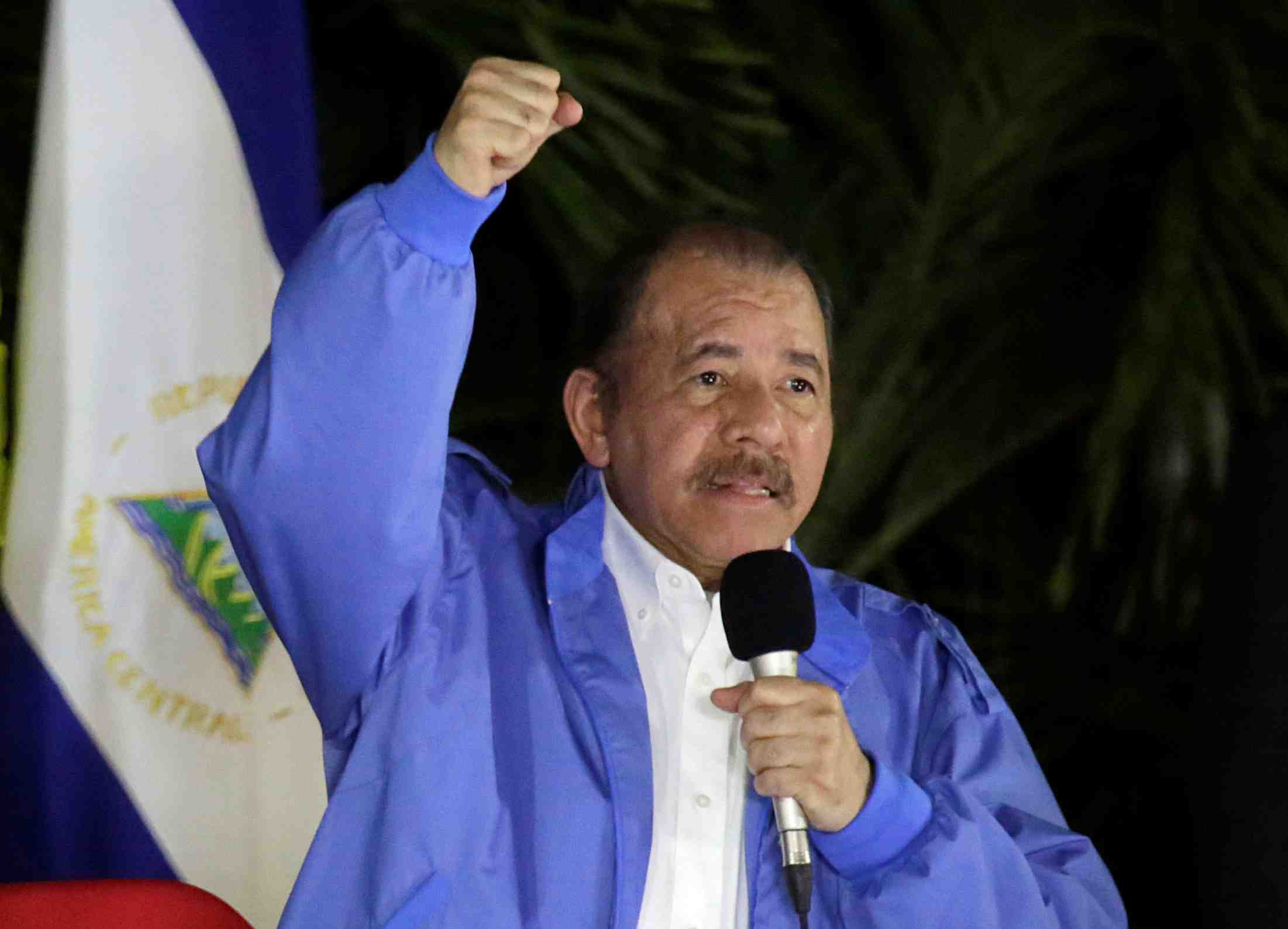 Washington sanctionne un conseiller et la femme du president nicaraguayen