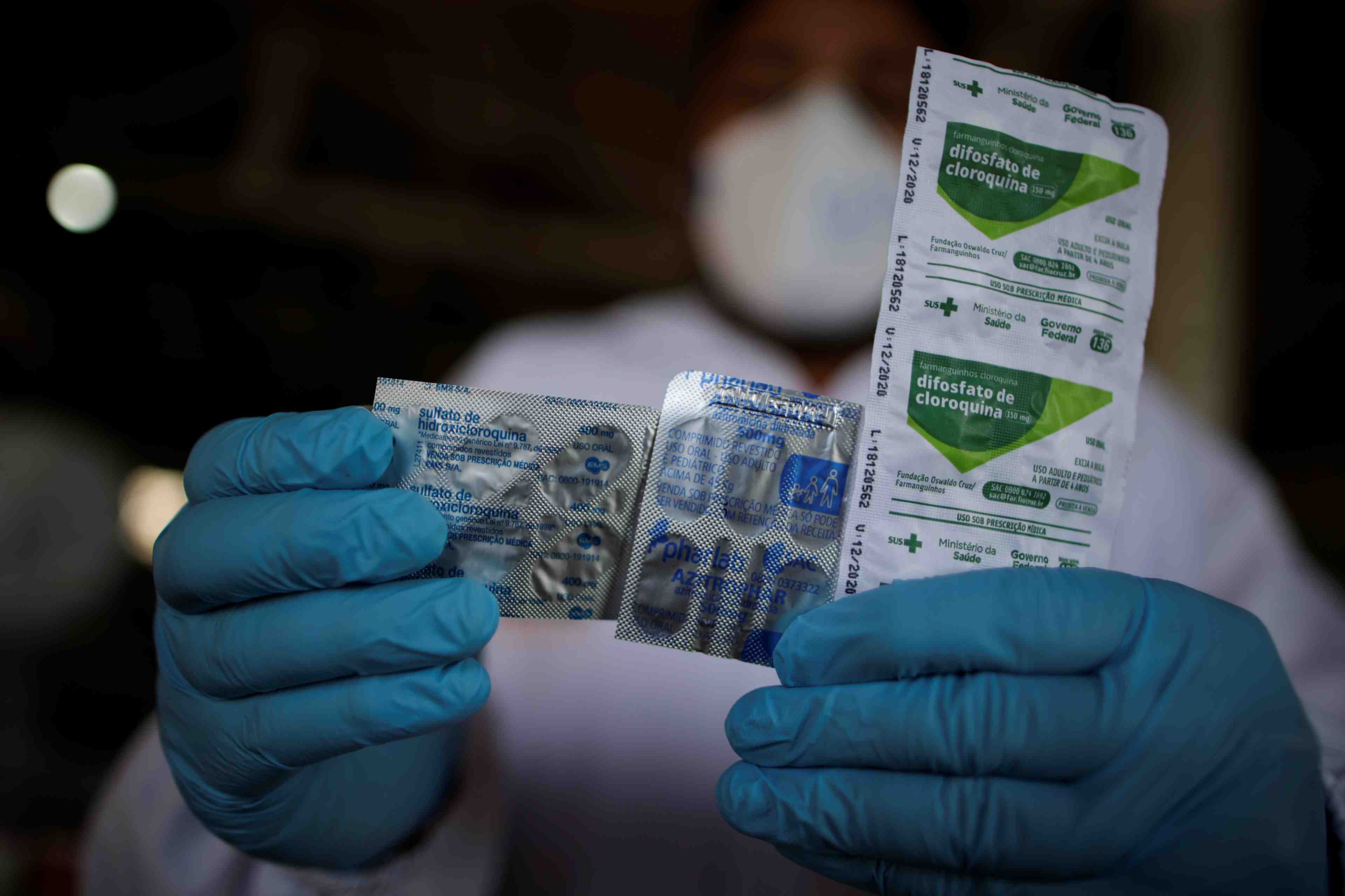 Coronavirus: donald trump reste convaincu des bienfaits de l'hydroxychloroquine