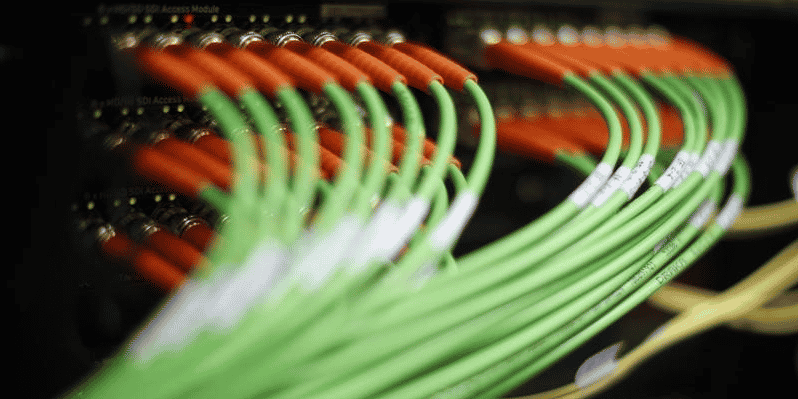 Conakry a notamment engagé des moyens importants pour la construction du câble sous-marin, l'édification du Backbone national en fibre optique.