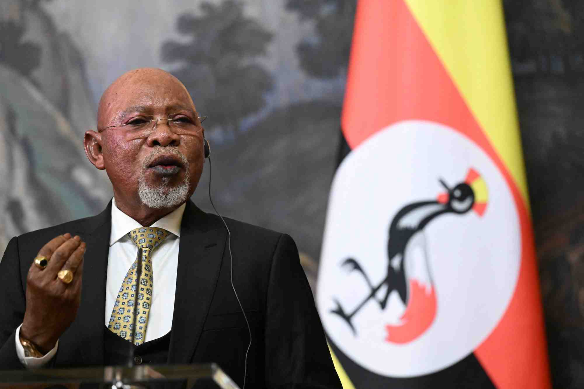 Le ministre ougandais des affaires etrangeres jeje odongo participe a une conference de presse