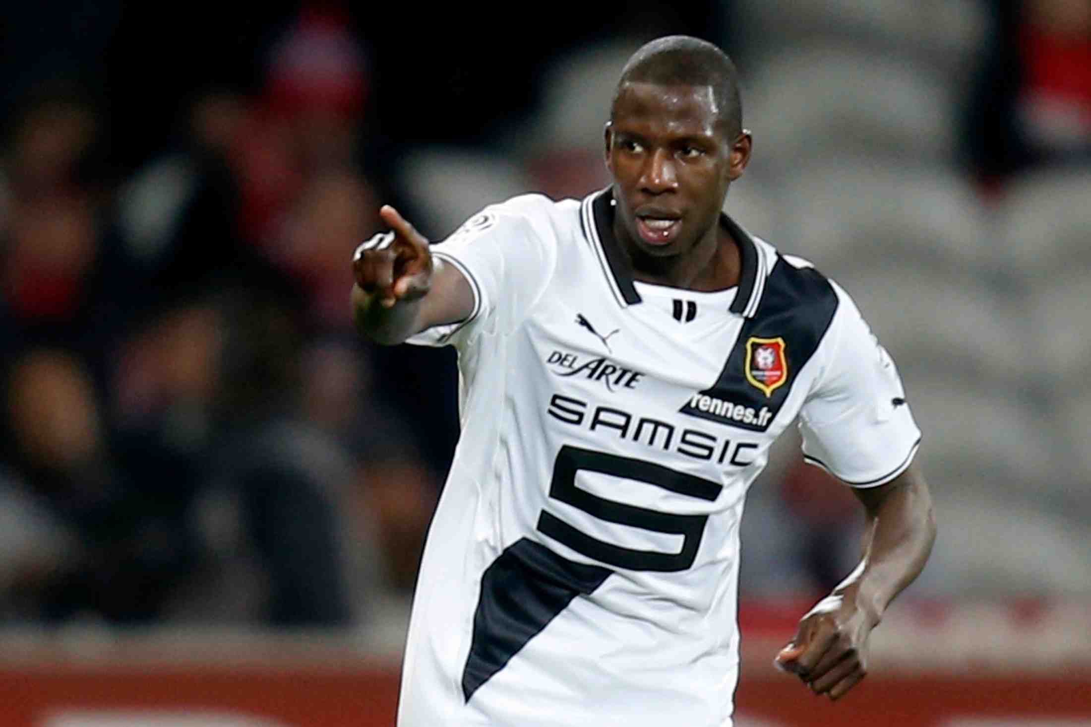Rennes elimine bastia, angers surpris par tours