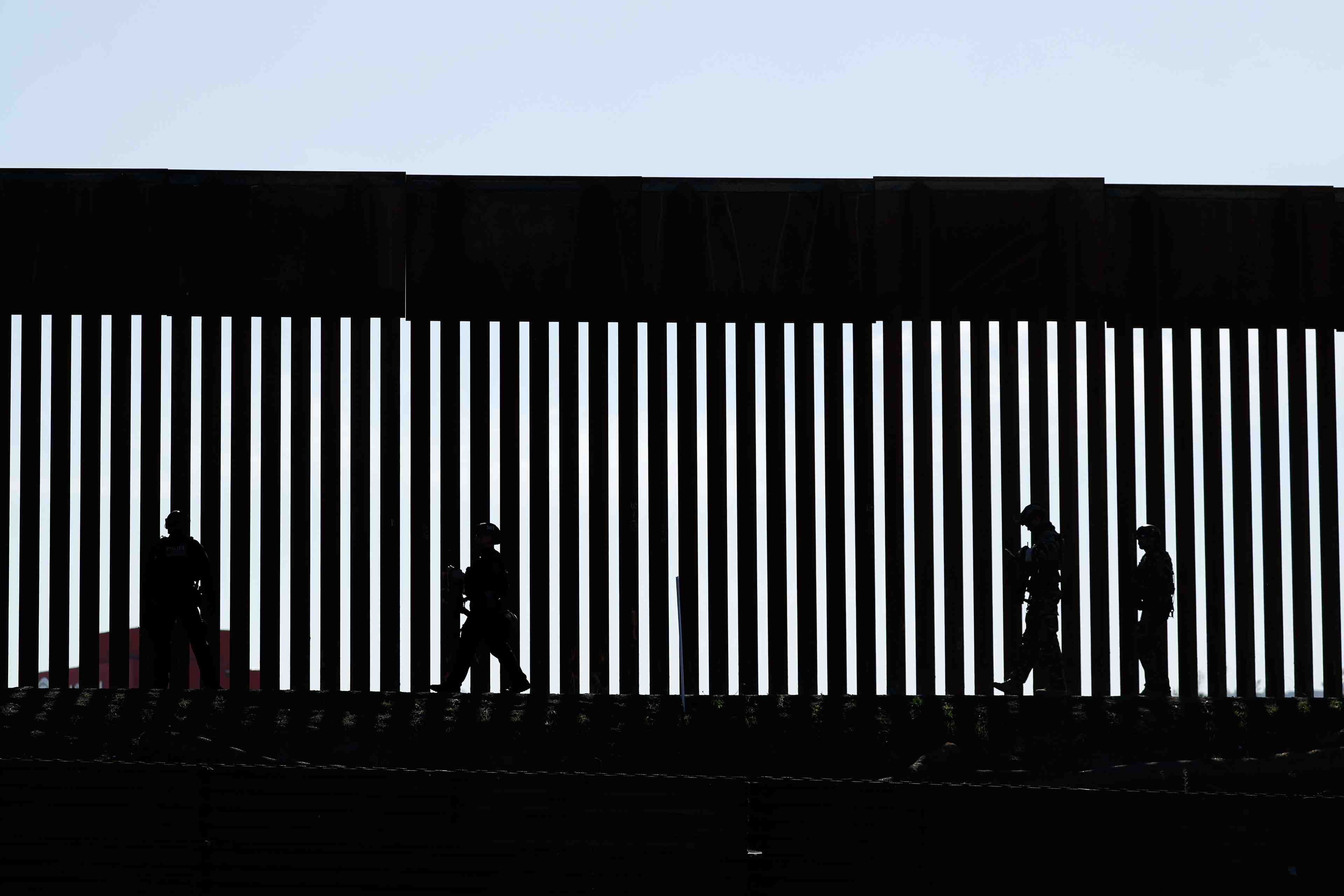 Usa: le nombre d'immigres clandestins a son plus bas depuis 2004