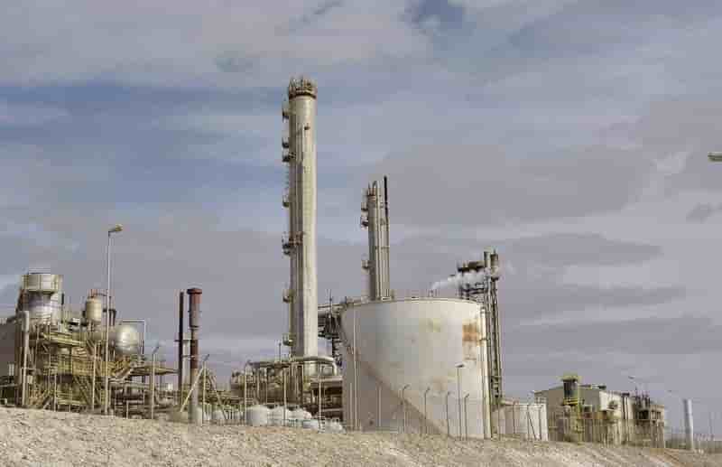 Des manifestants ferment le port pétrolier libyen de Brega