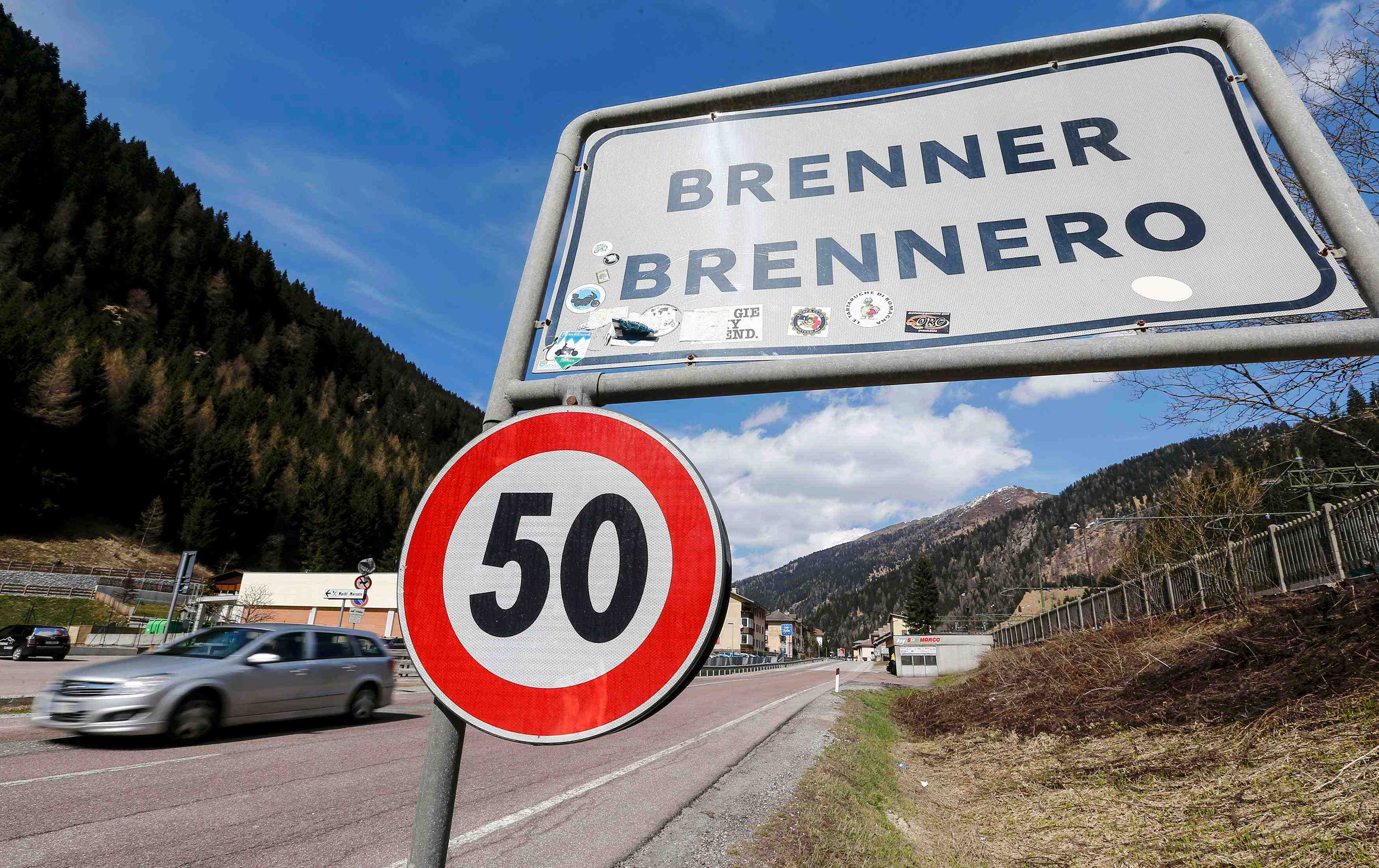 L'autriche envisage d’eriger une barriere a la frontiere avec l’italie