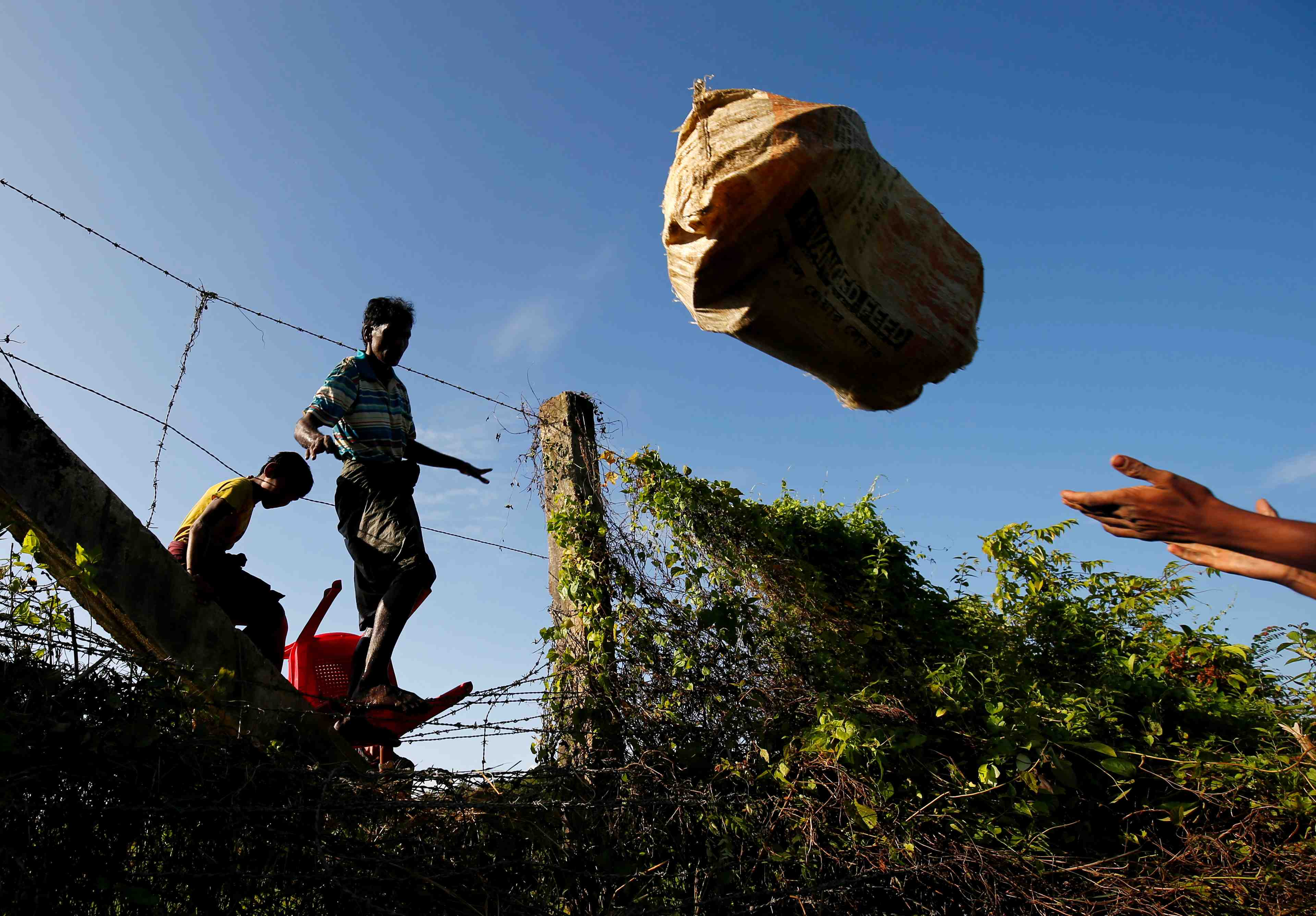 Violentes et vus comme des immigrants