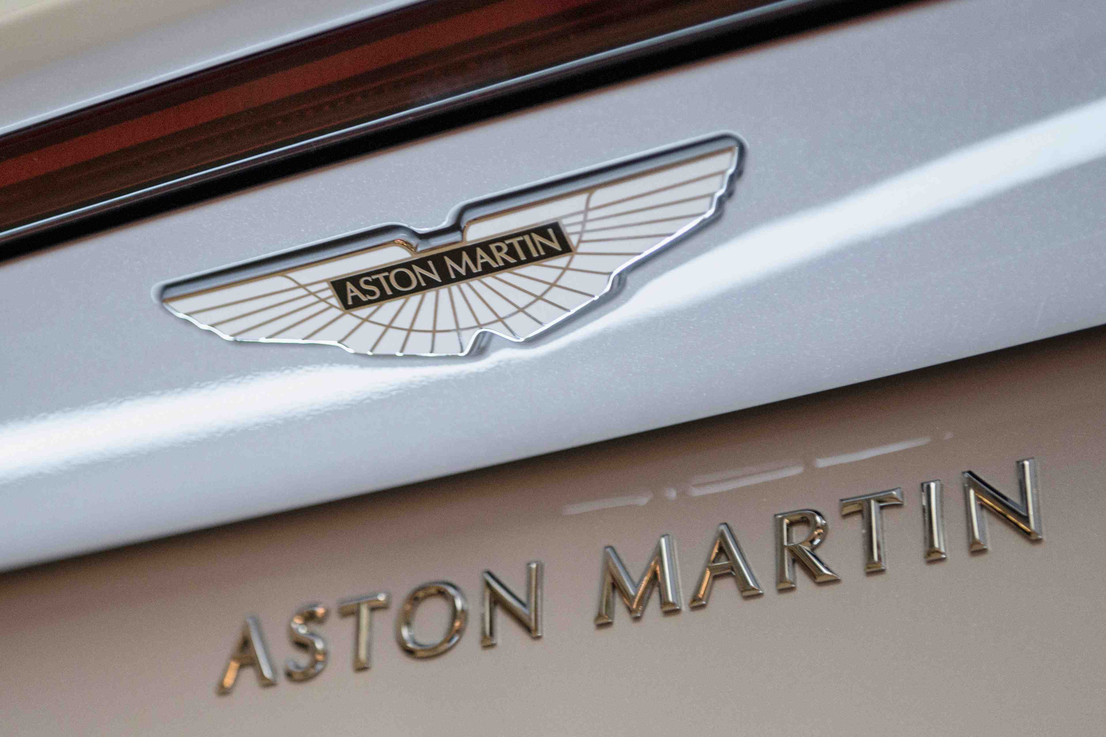 Aston martin va plus que doubler sa production d'ici 2025