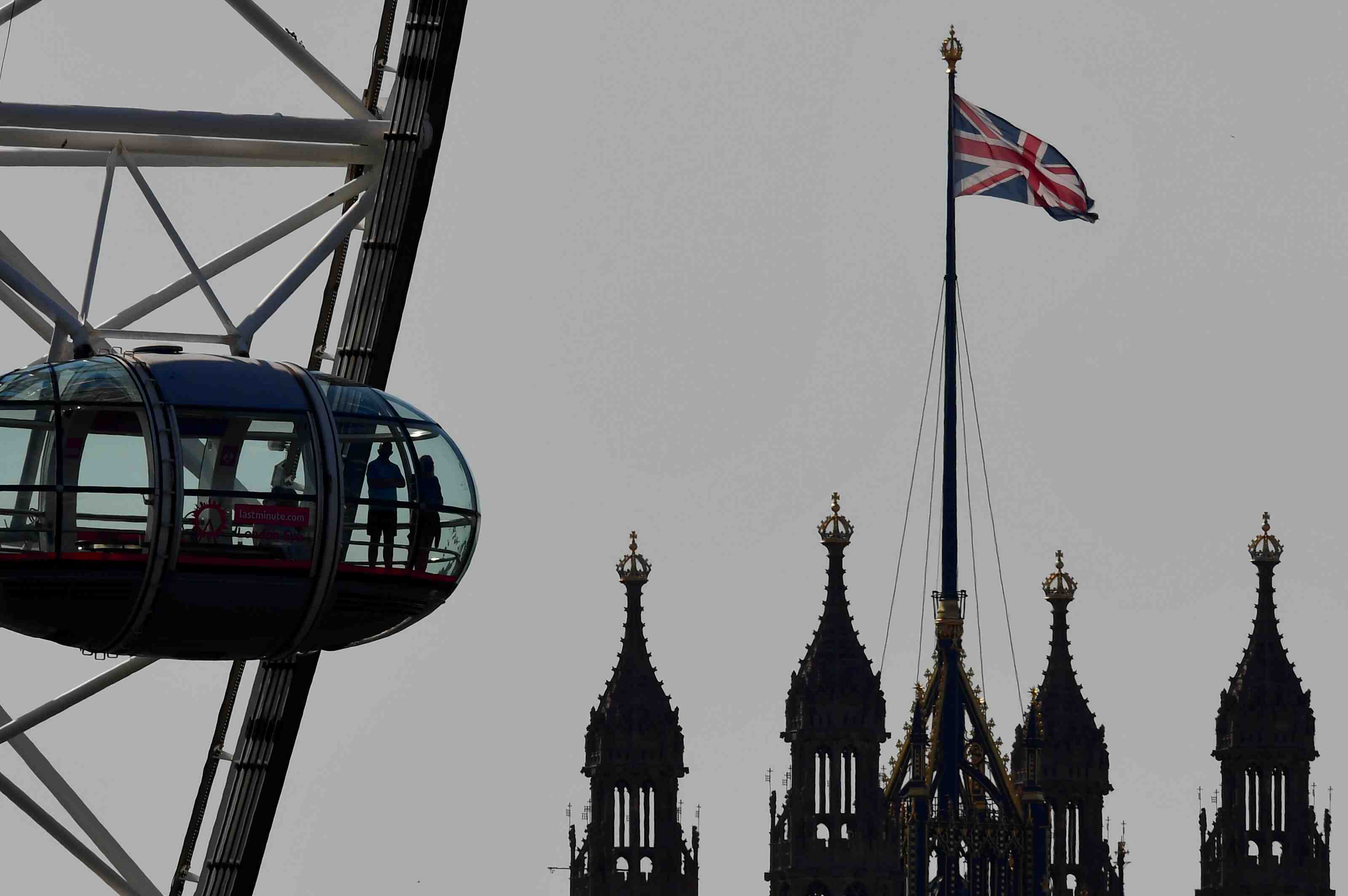 Brexit: il faut se preparer a une sortie sans accord, dit johnson