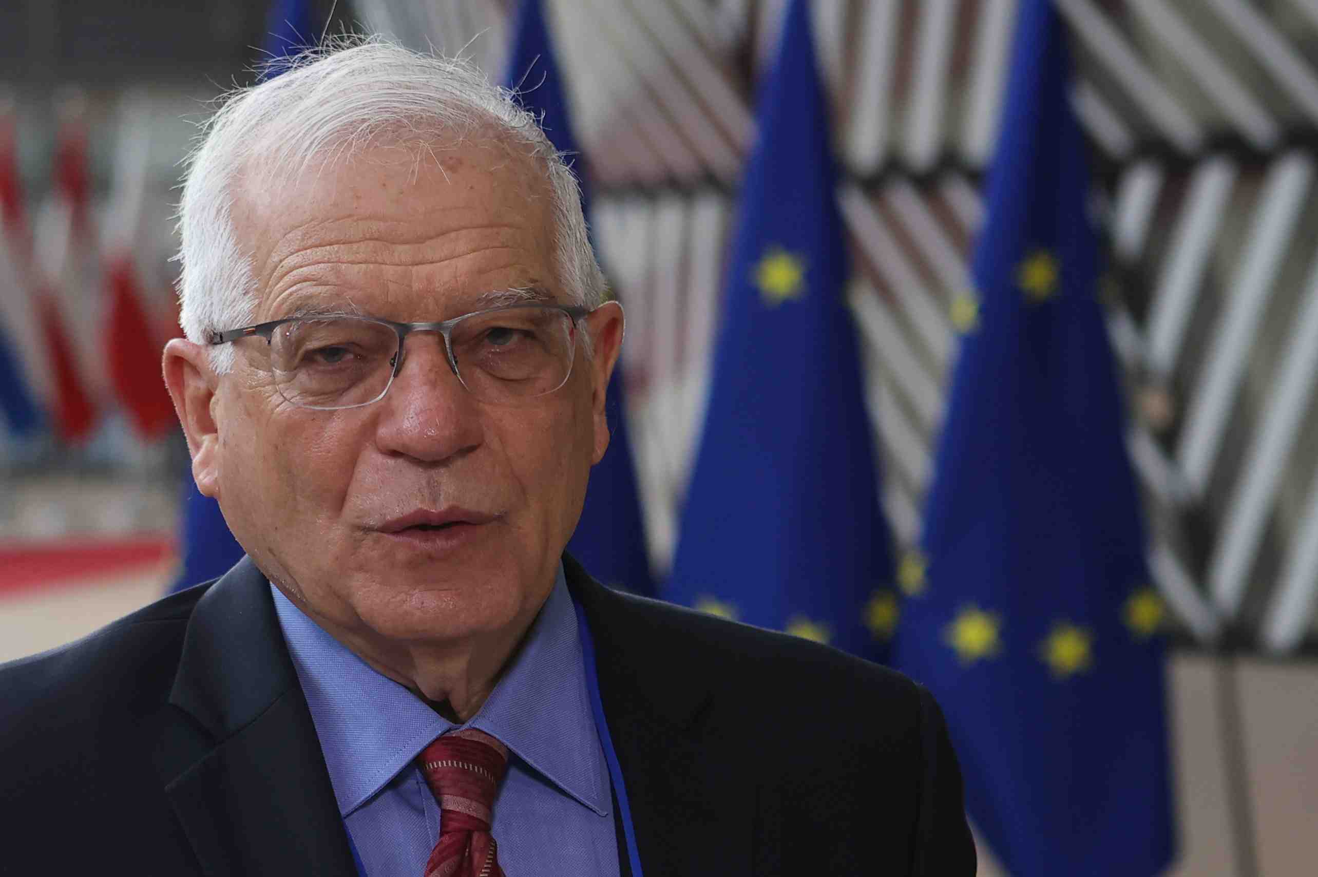 L'ue sanctionne 11 participants au coup d'etat en birmanie