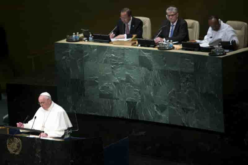 A la tribune de l'onu, le pape denonce la cupidite humaine