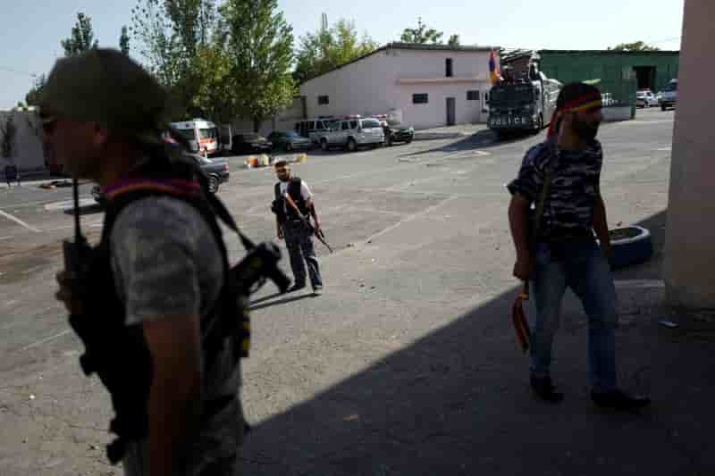 Prise d’otage terminee dans un commissariat en armenie