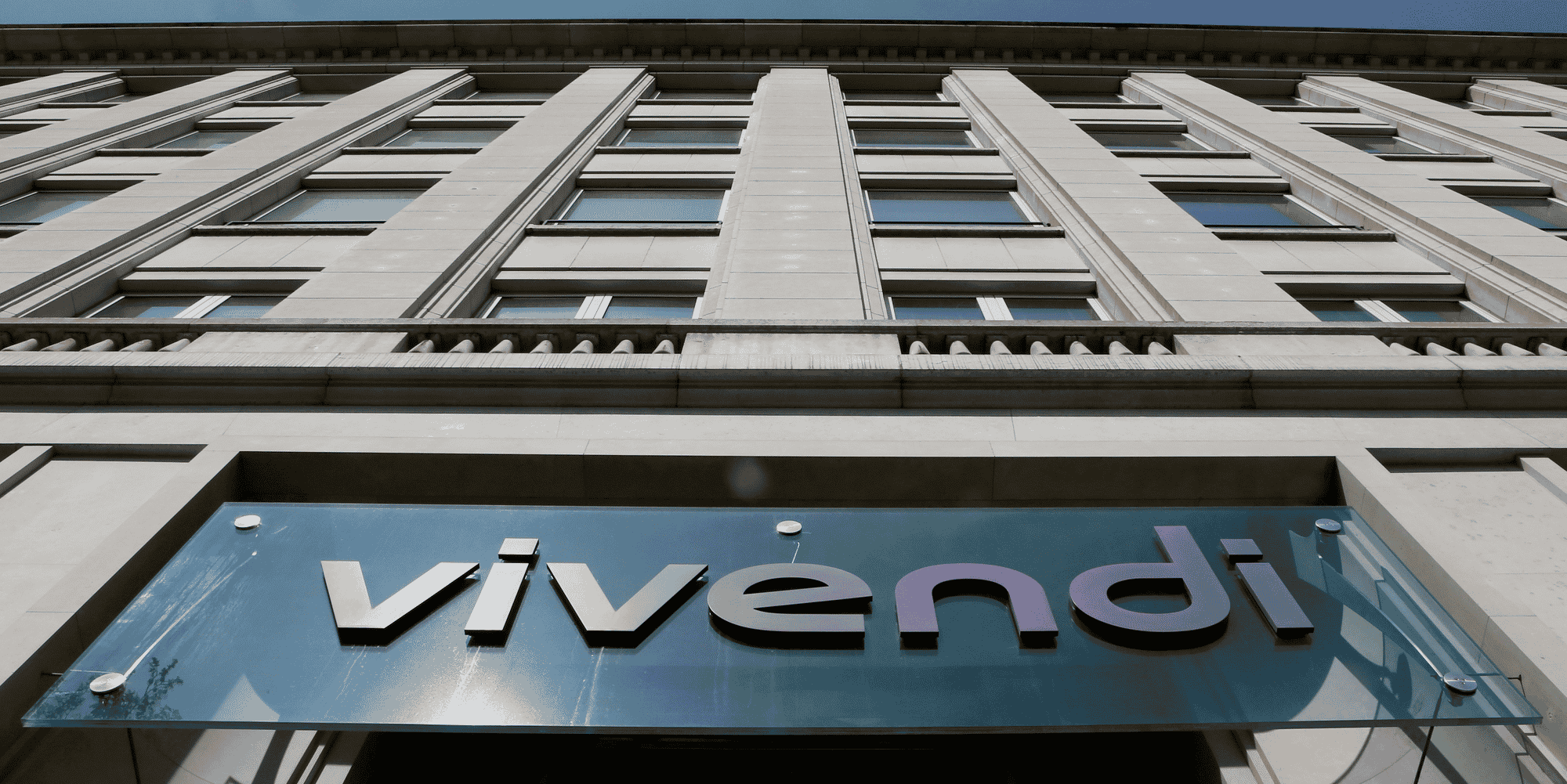 Vivendi dit n'avoir aucune intention de ceder sa participation dans telecom italia