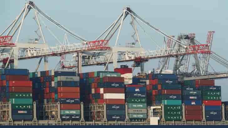 Excedent commercial meilleur que prevu en fevrier dans la zone euro