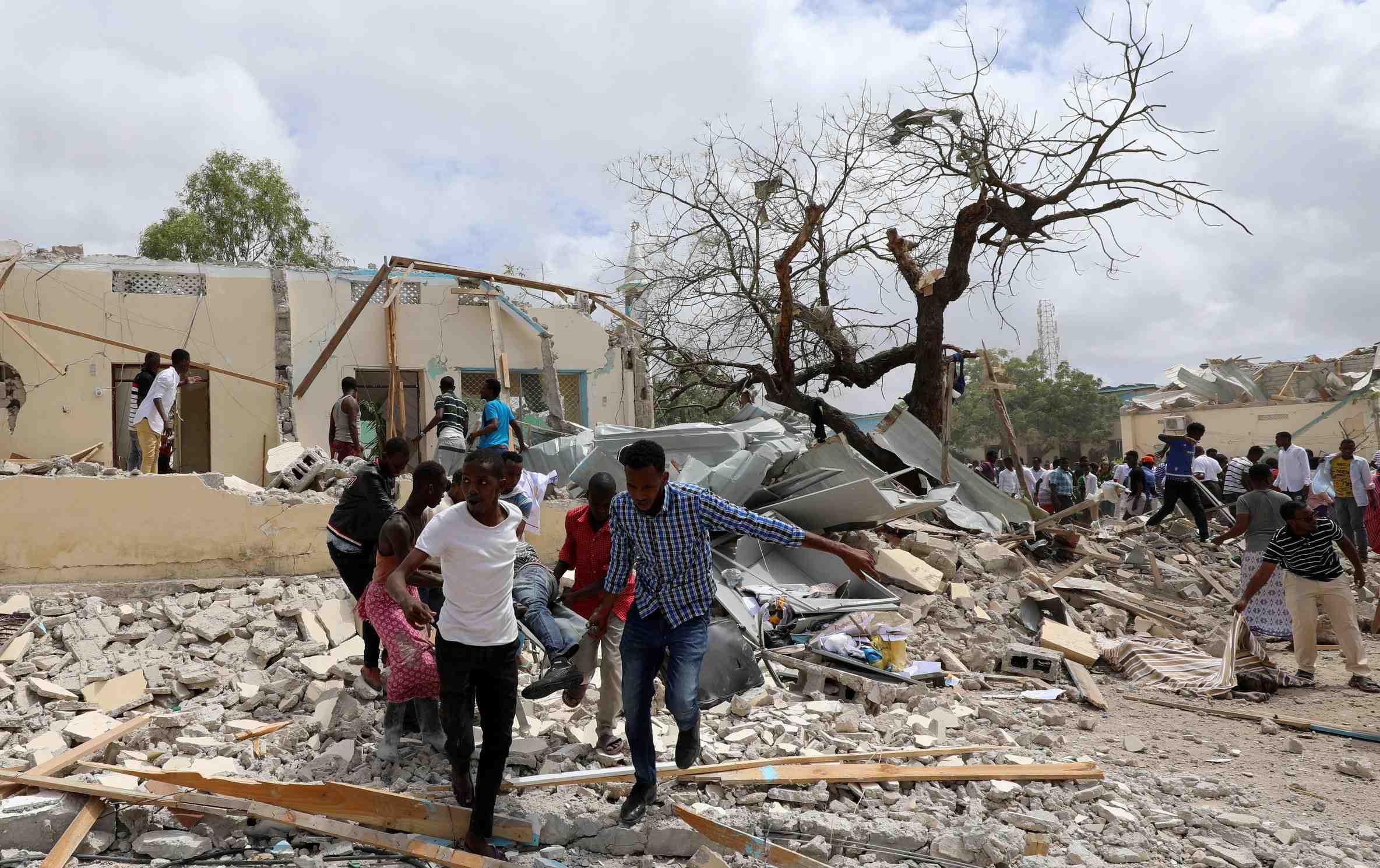 Un attentat suicide a mogadiscio