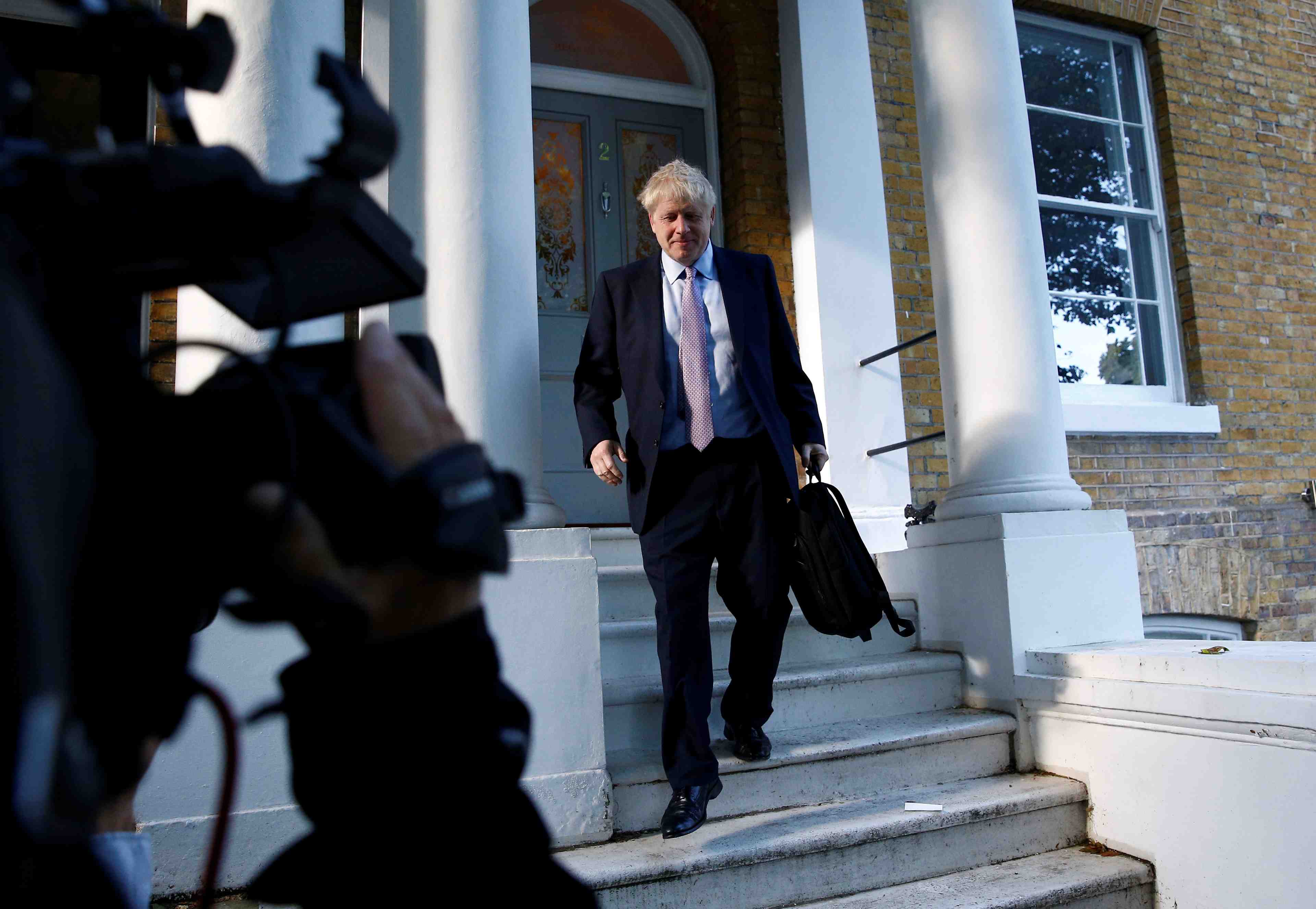 Johnson loin devant dans la course a la succession de may