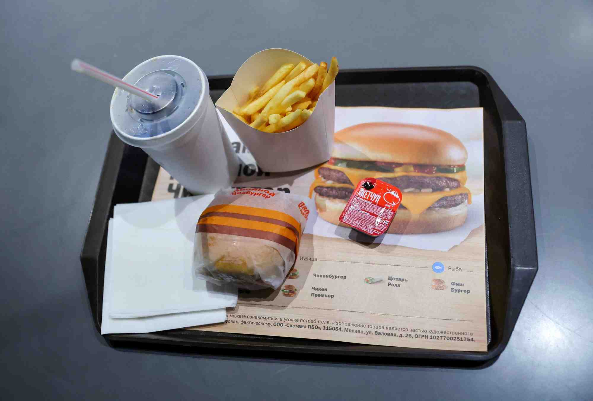 Le successeur de mcdonald's en russie aspire au succes malgre les defis