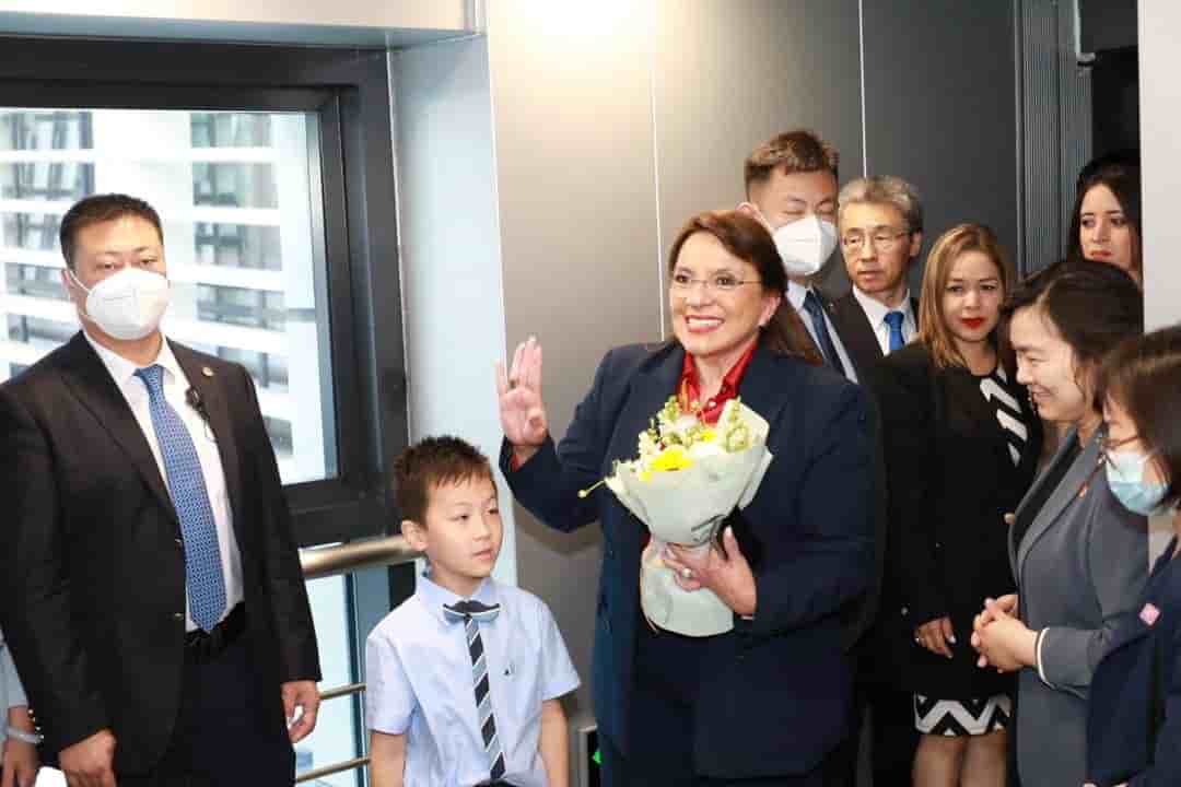 La presidente hondurienne se rend en chine