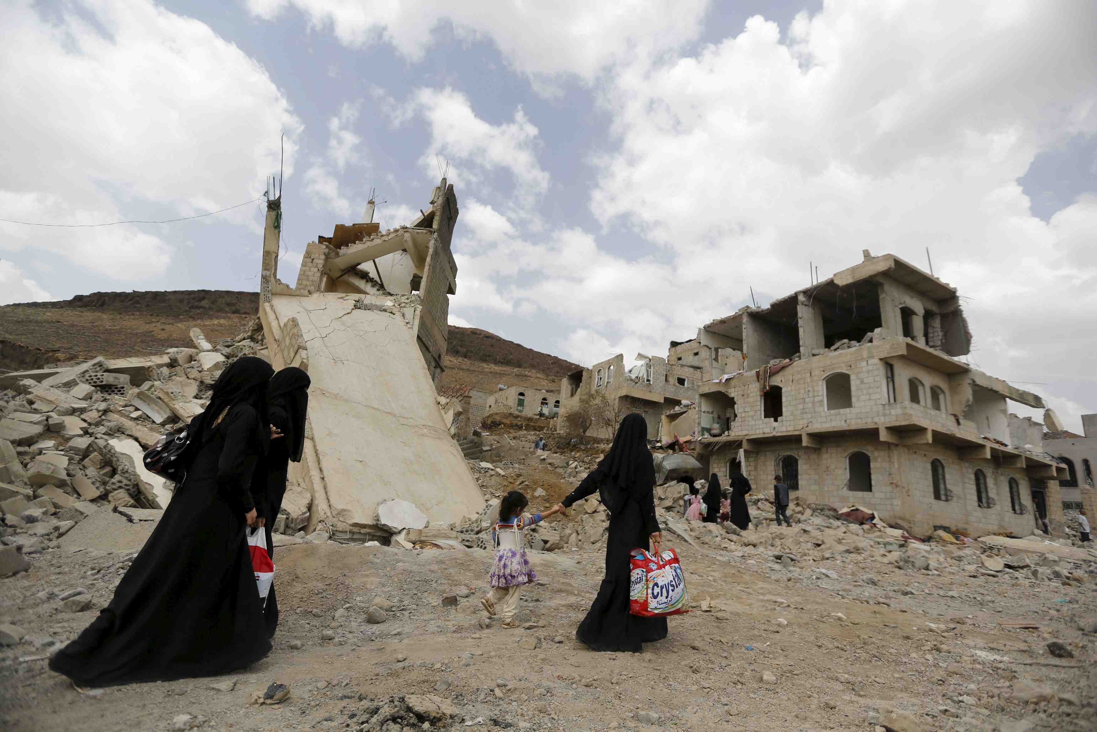 Dix mille hommes deployes au yemen par la coalition sunnite