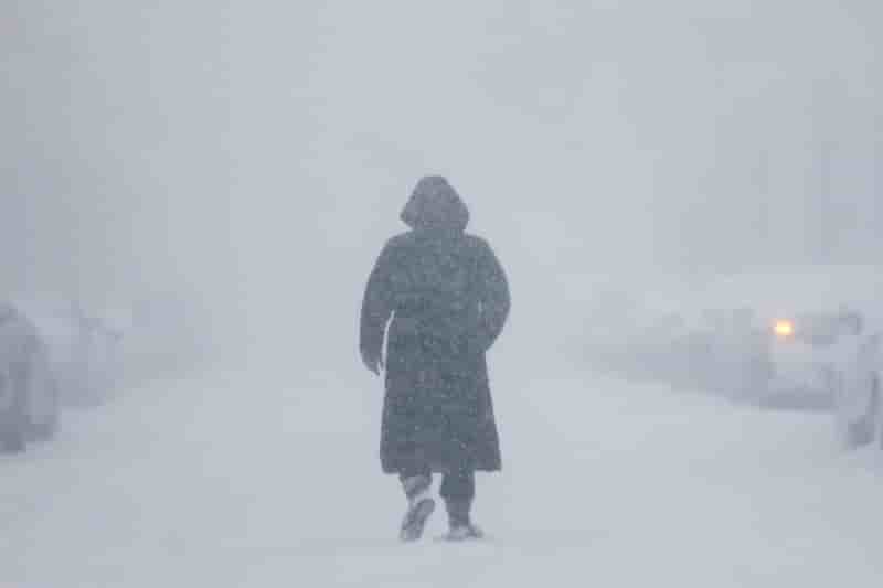 Le nord-est des usa paralyse par la neige et le blizzard