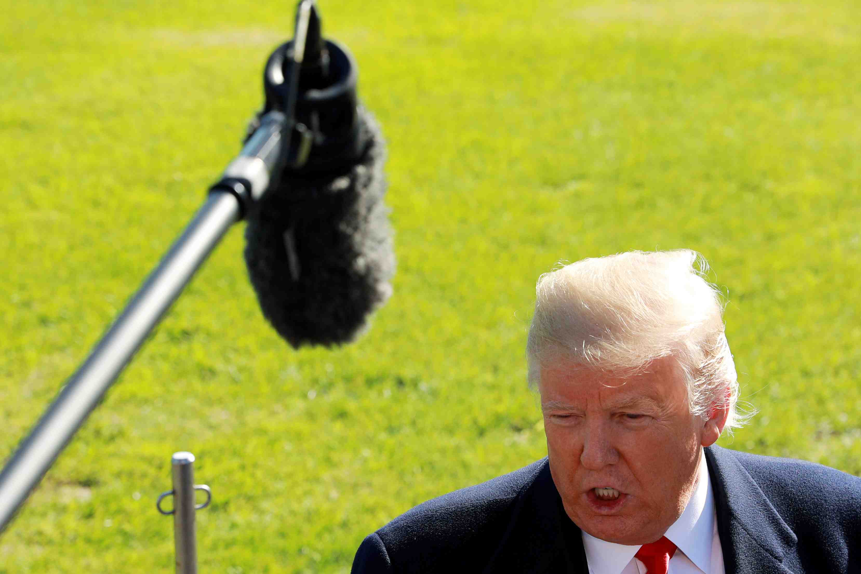 Trump veut reduire de 10% l'impot sur les revenus moyens