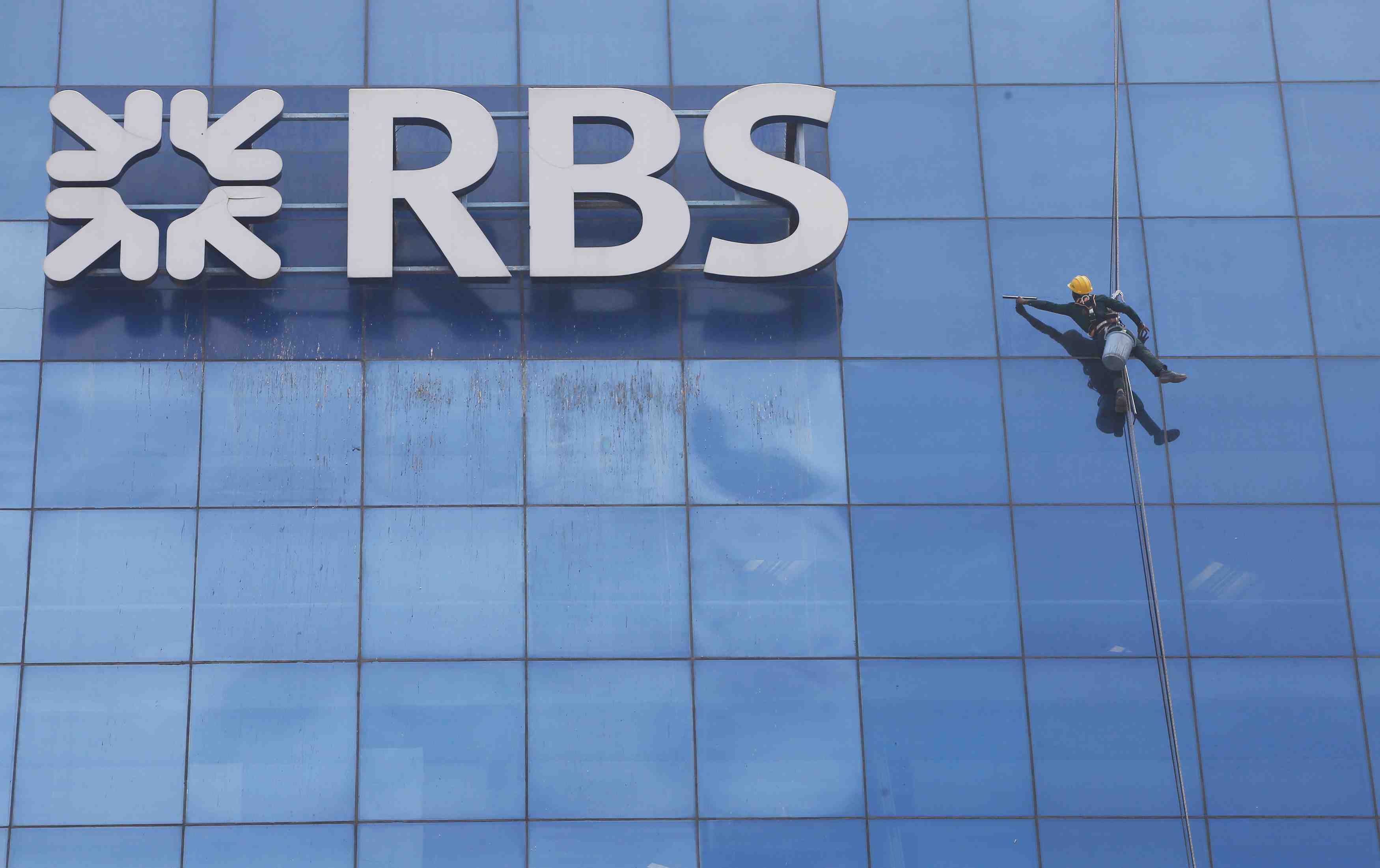 Rbs doute de son objectif de rentabilite en 2020