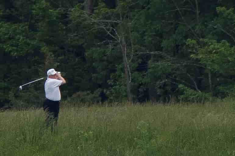 Age, surpoids et sexe masculin: les facteurs de risque qui rendent trump vulnerable au coronavirus