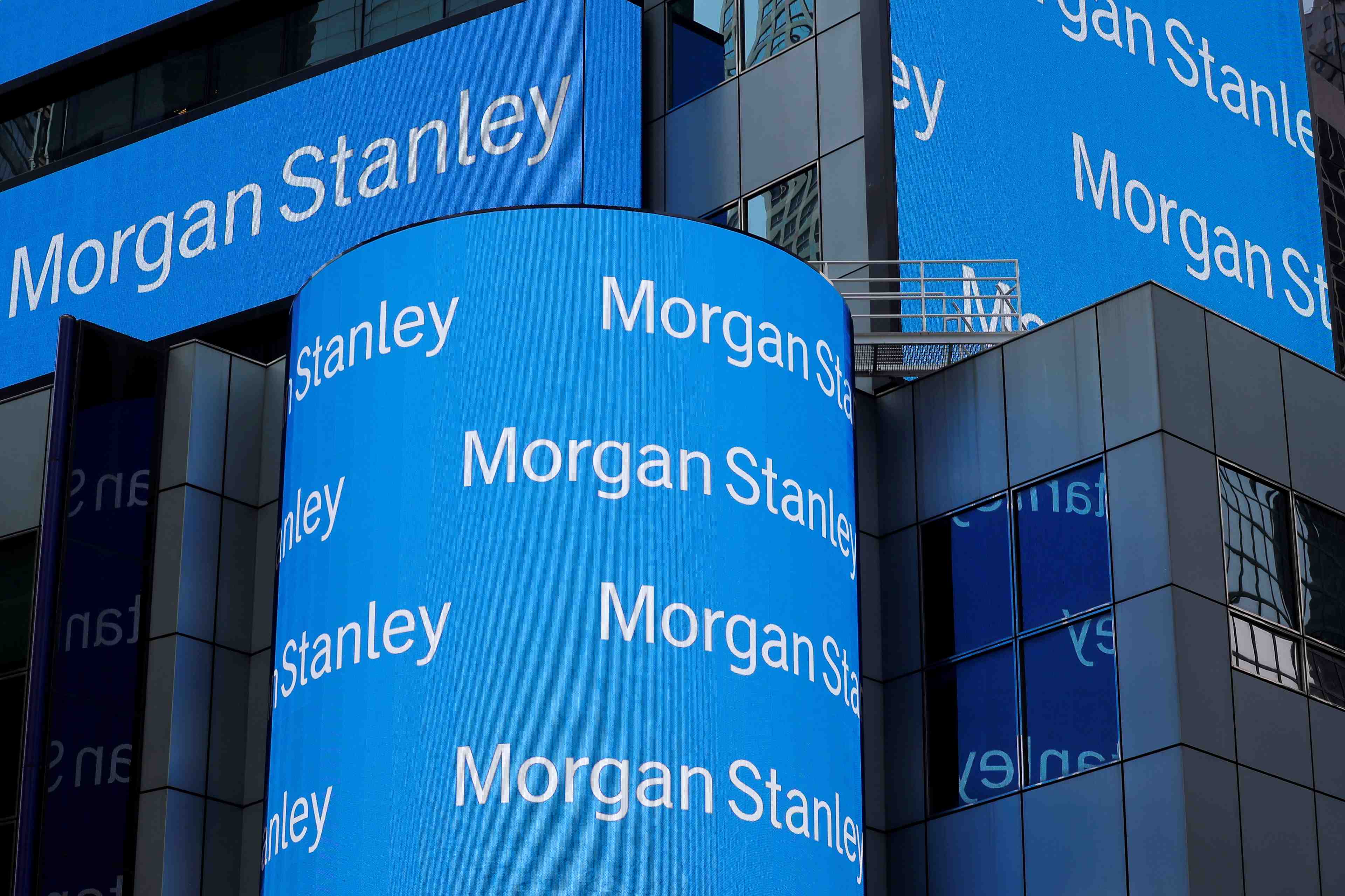 Morgan stanley bat le consensus au deuxieme trimestre grace aux marches et au m&a