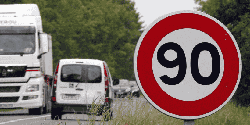 panneaux avertisseurs de radars